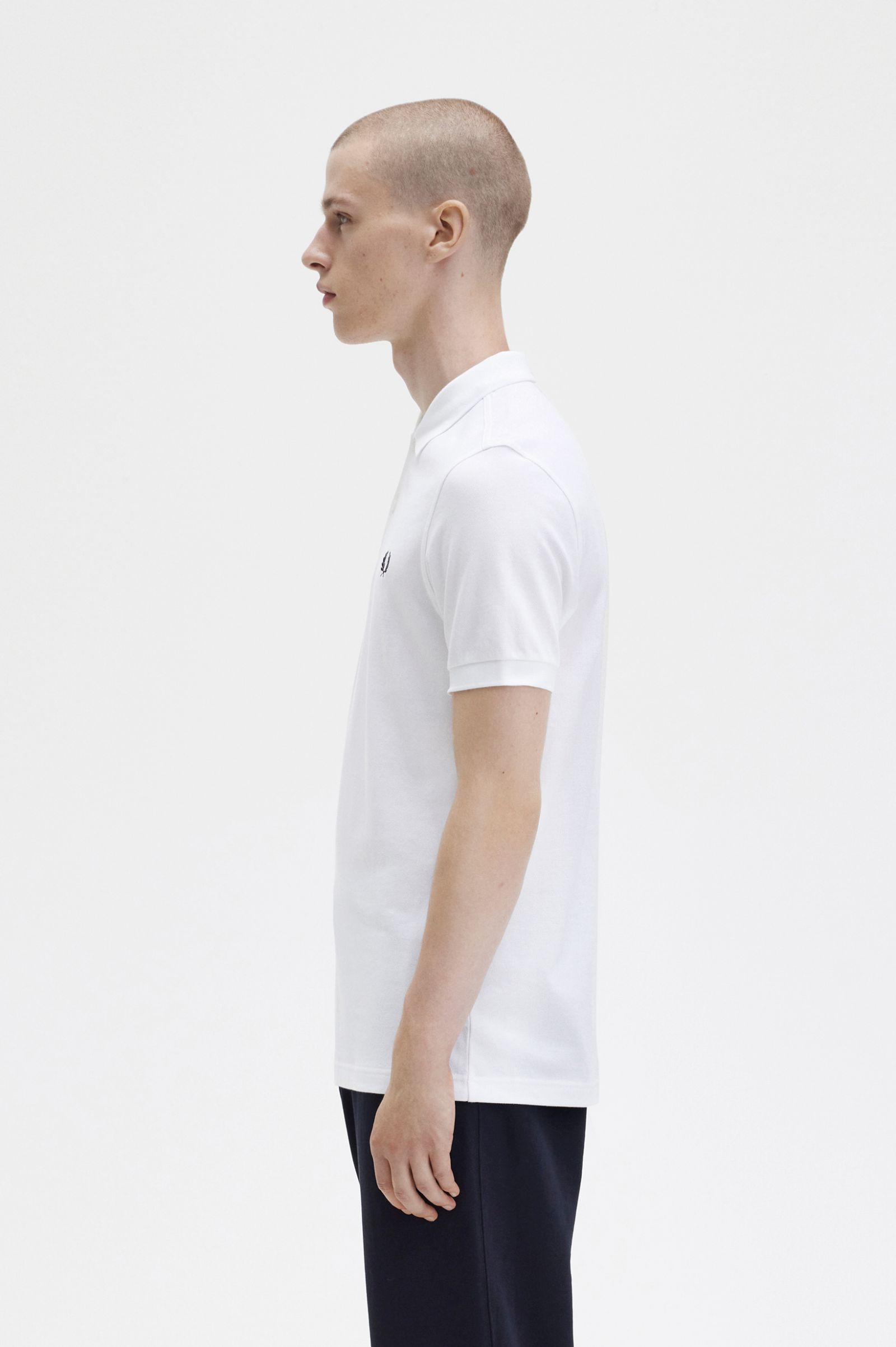 The Fred Perry ShirtM6000 White / Navy 7038521