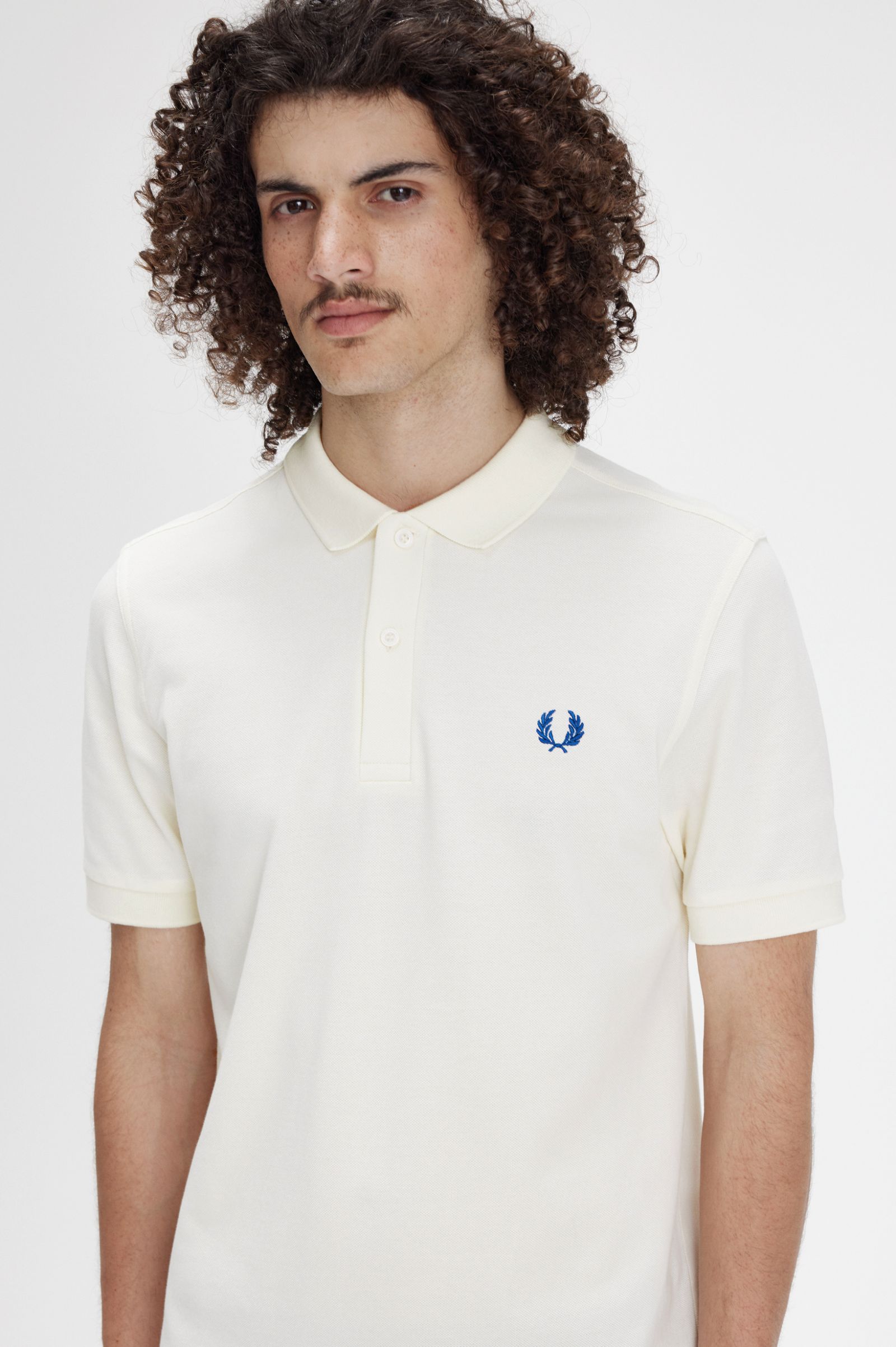 The Fred Perry ShirtM6000 Ecru / Shaded Cobalt 7039153