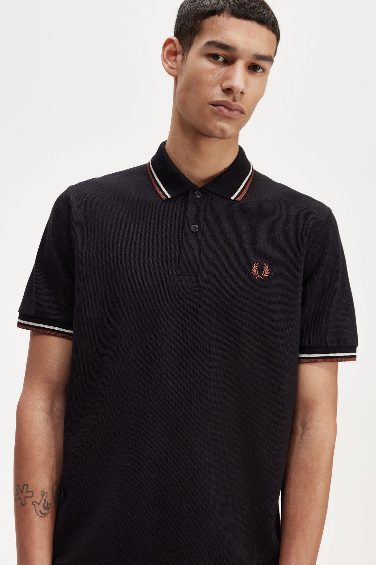 The Fred Perry ShirtM12 Black / Oatmeal / Whisky Brown 7039093