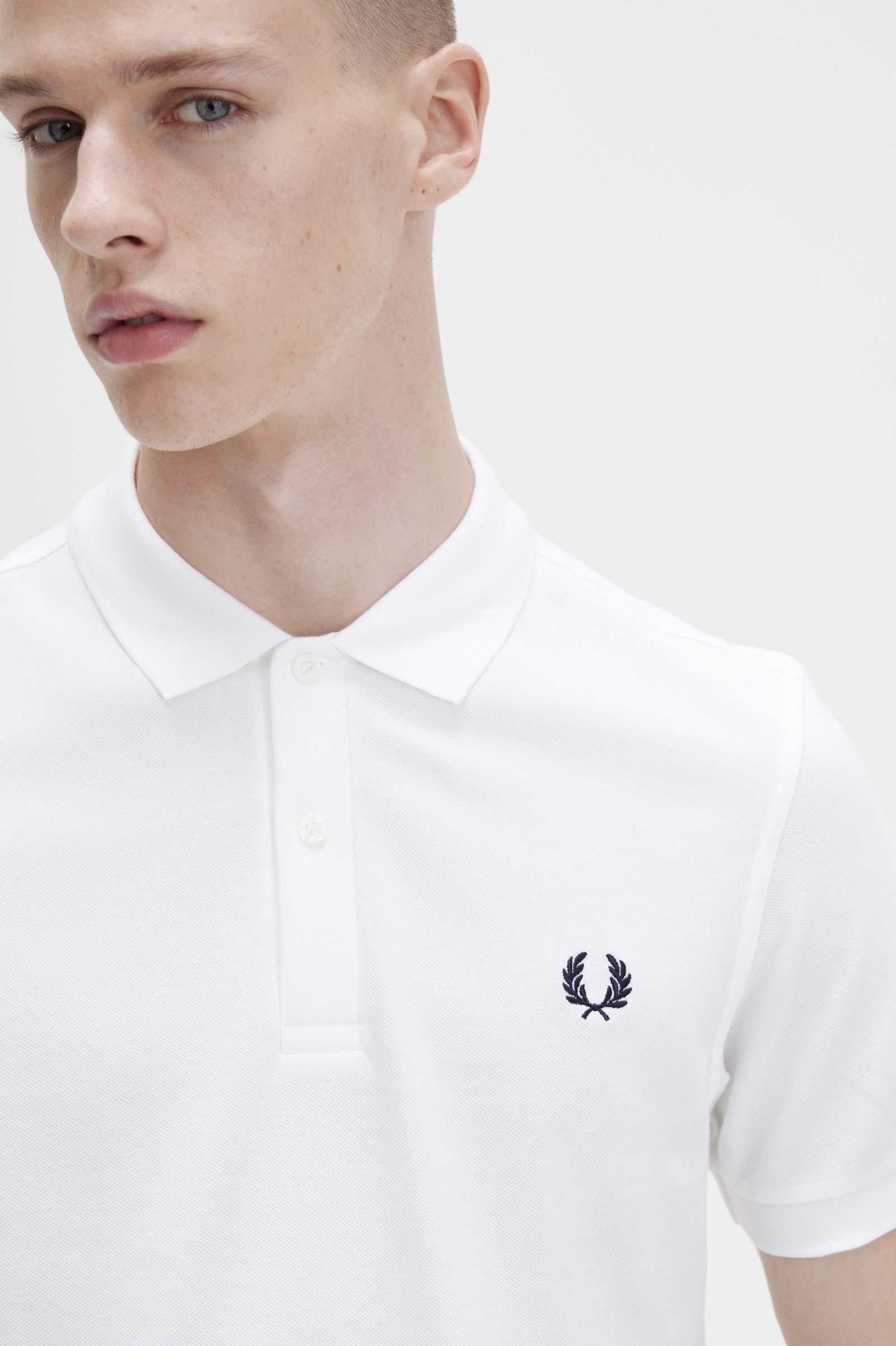 The Fred Perry ShirtM6000 White / Navy 7038521