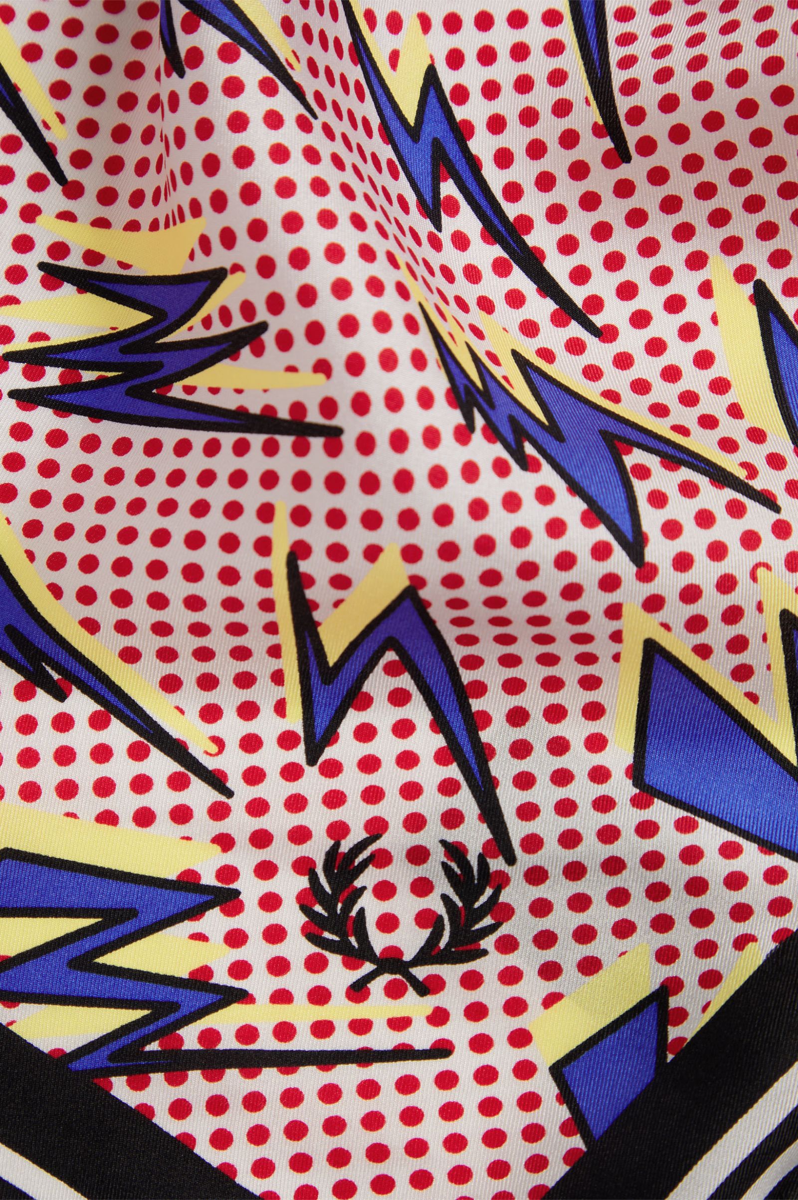 Amy Winehouse FoundationLightning Print Silk Scarf Black Gold 7037914