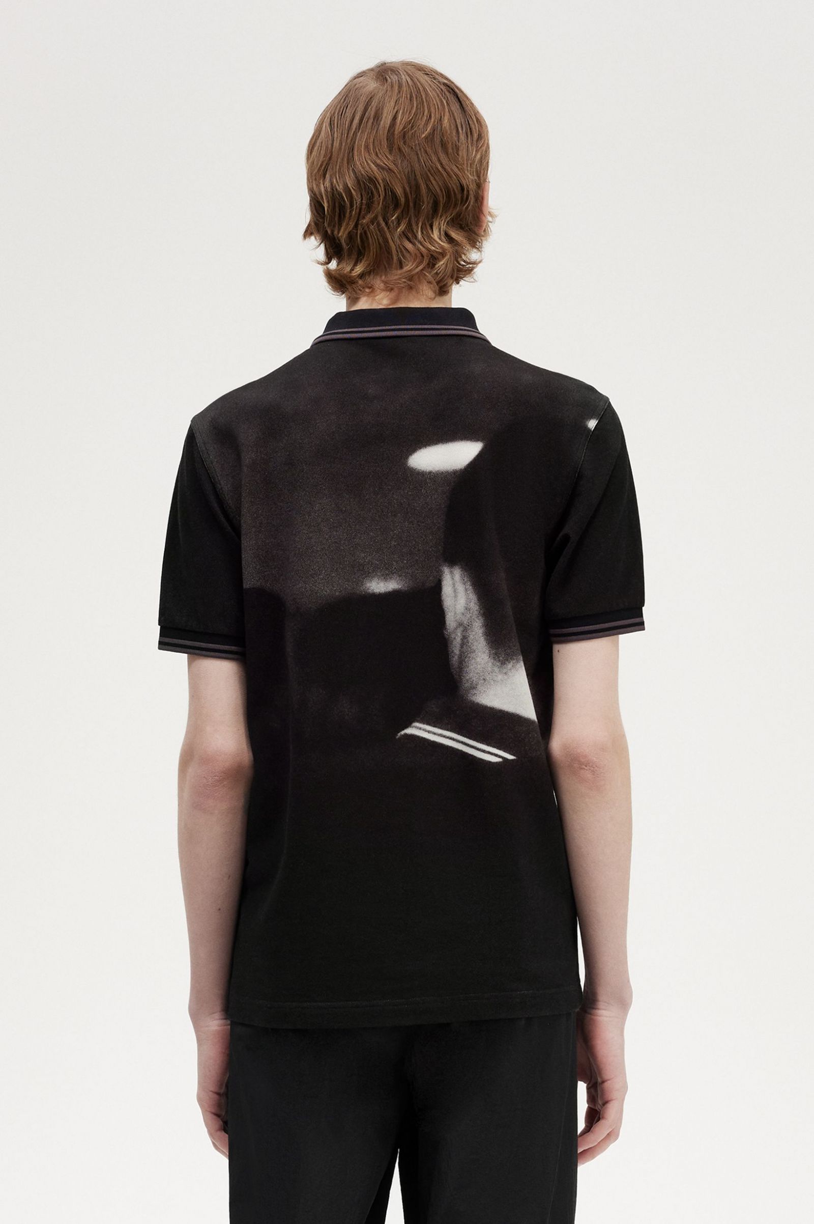 Rave Graphic Fred Perry Shirt Black 7038519