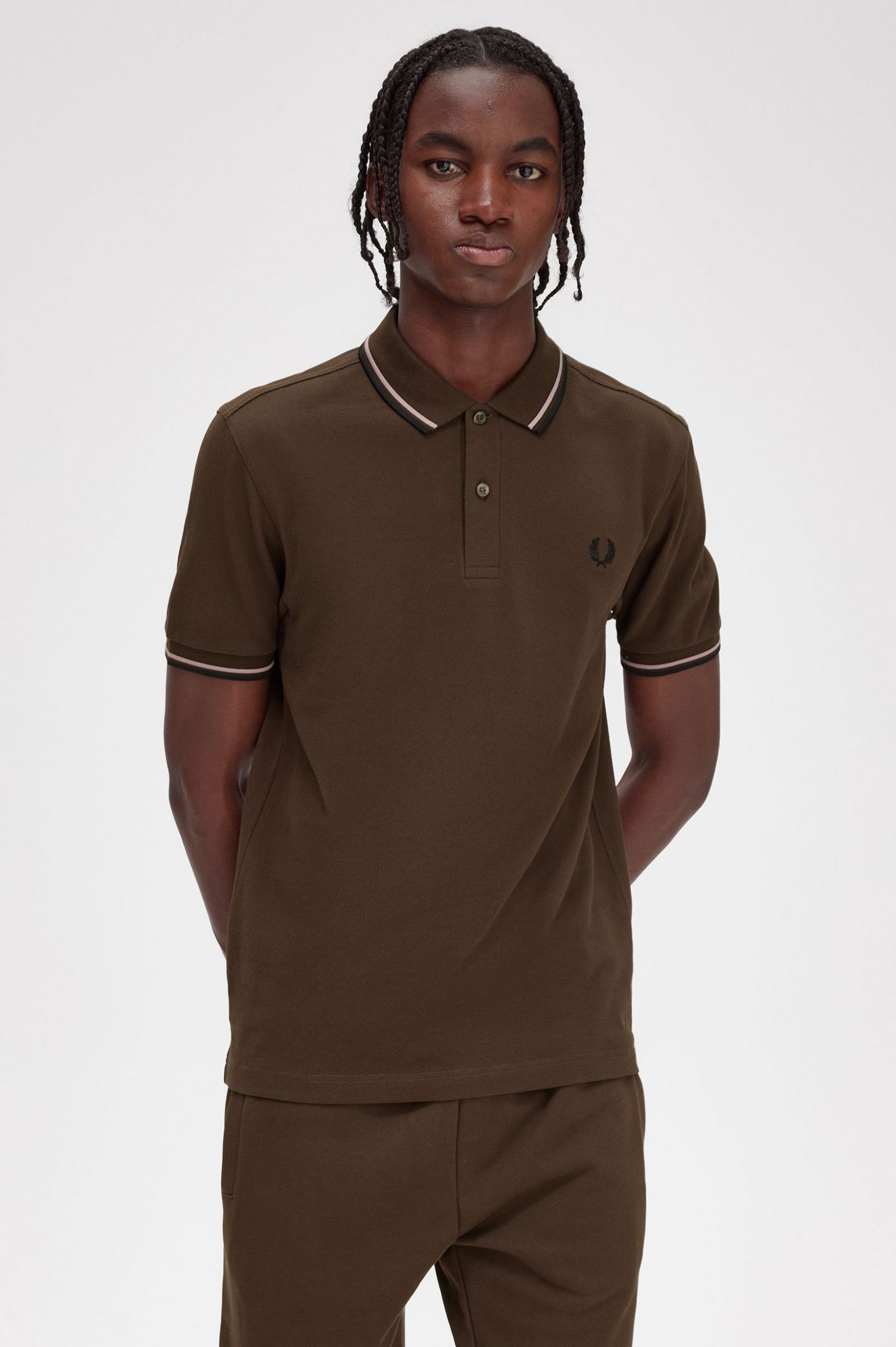 The Fred Perry ShirtM3600 Burnt Tobacco / Dark Pink / Black 7039076