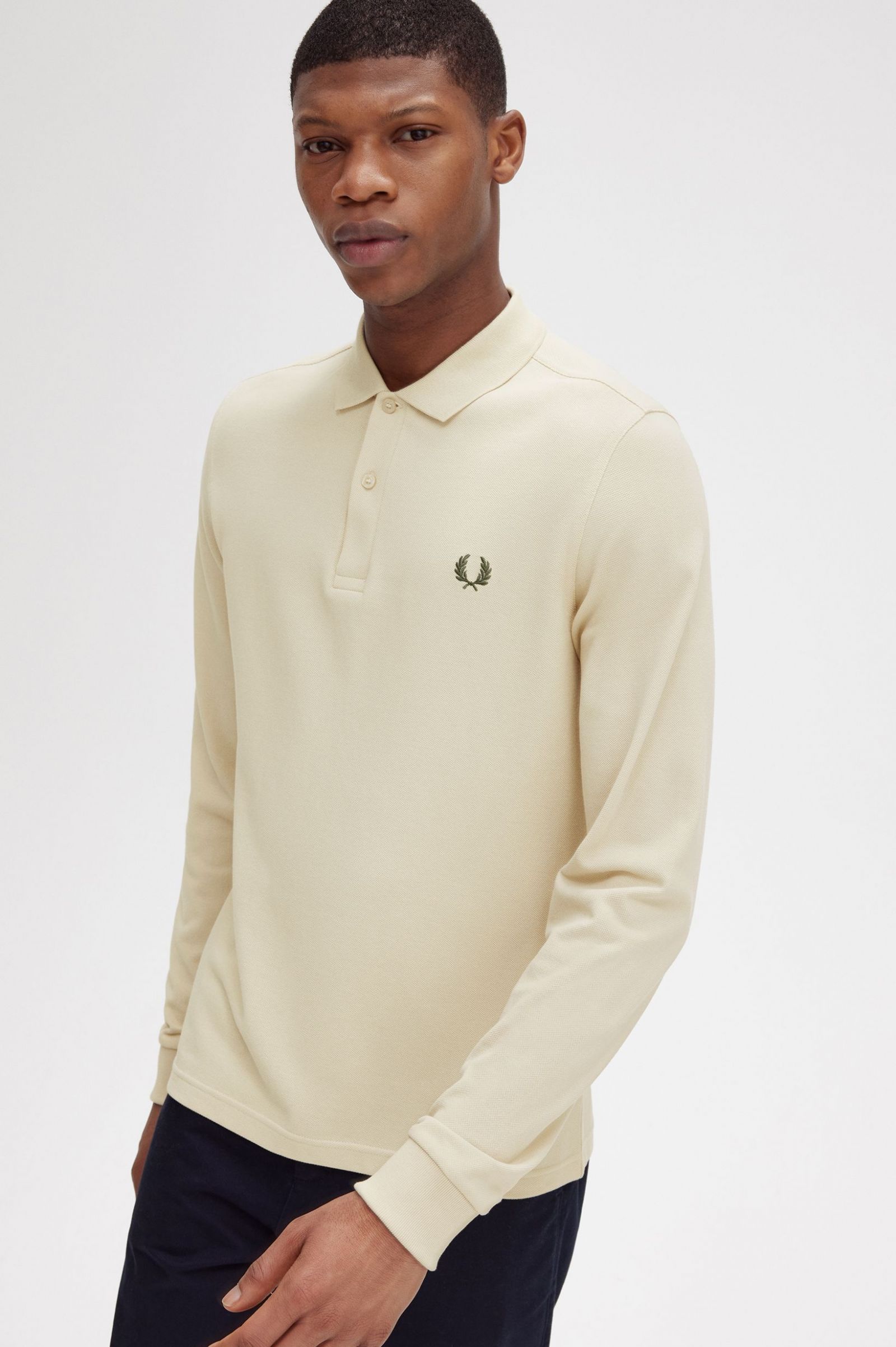 The Fred Perry ShirtM6006 Oatmeal / Field Green 7038443