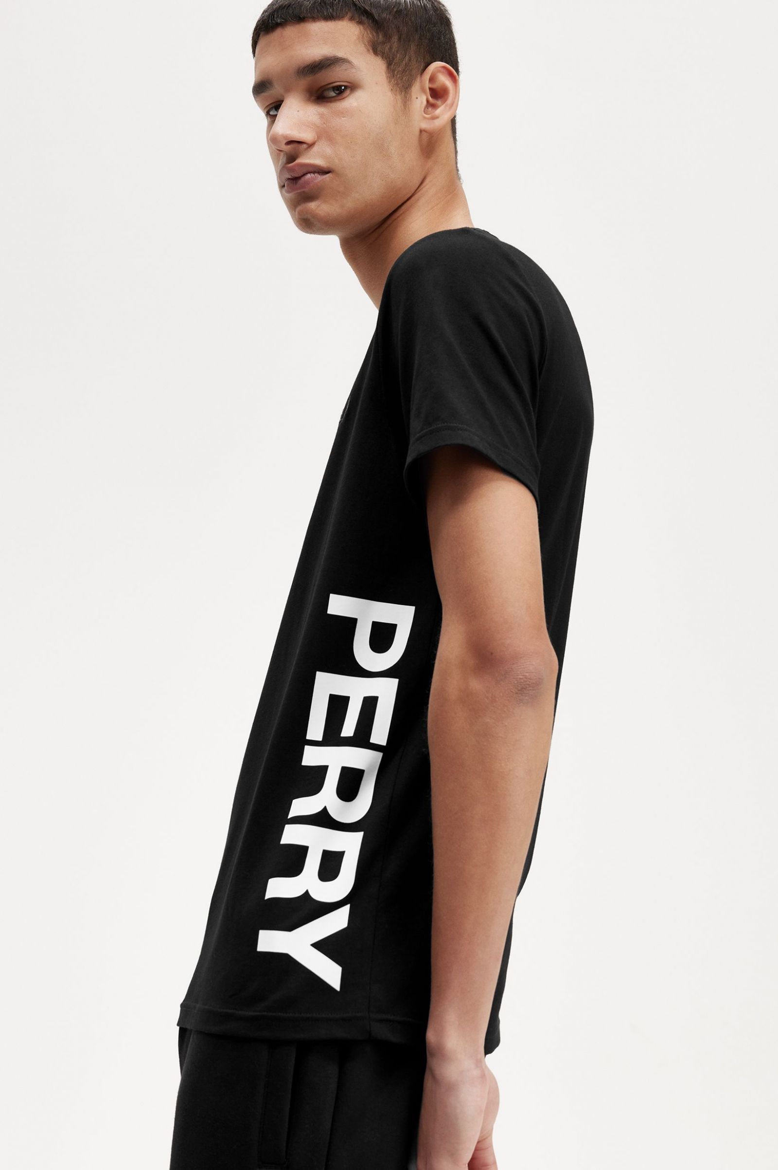 Graphic Branding T-Shirt Black 7038929