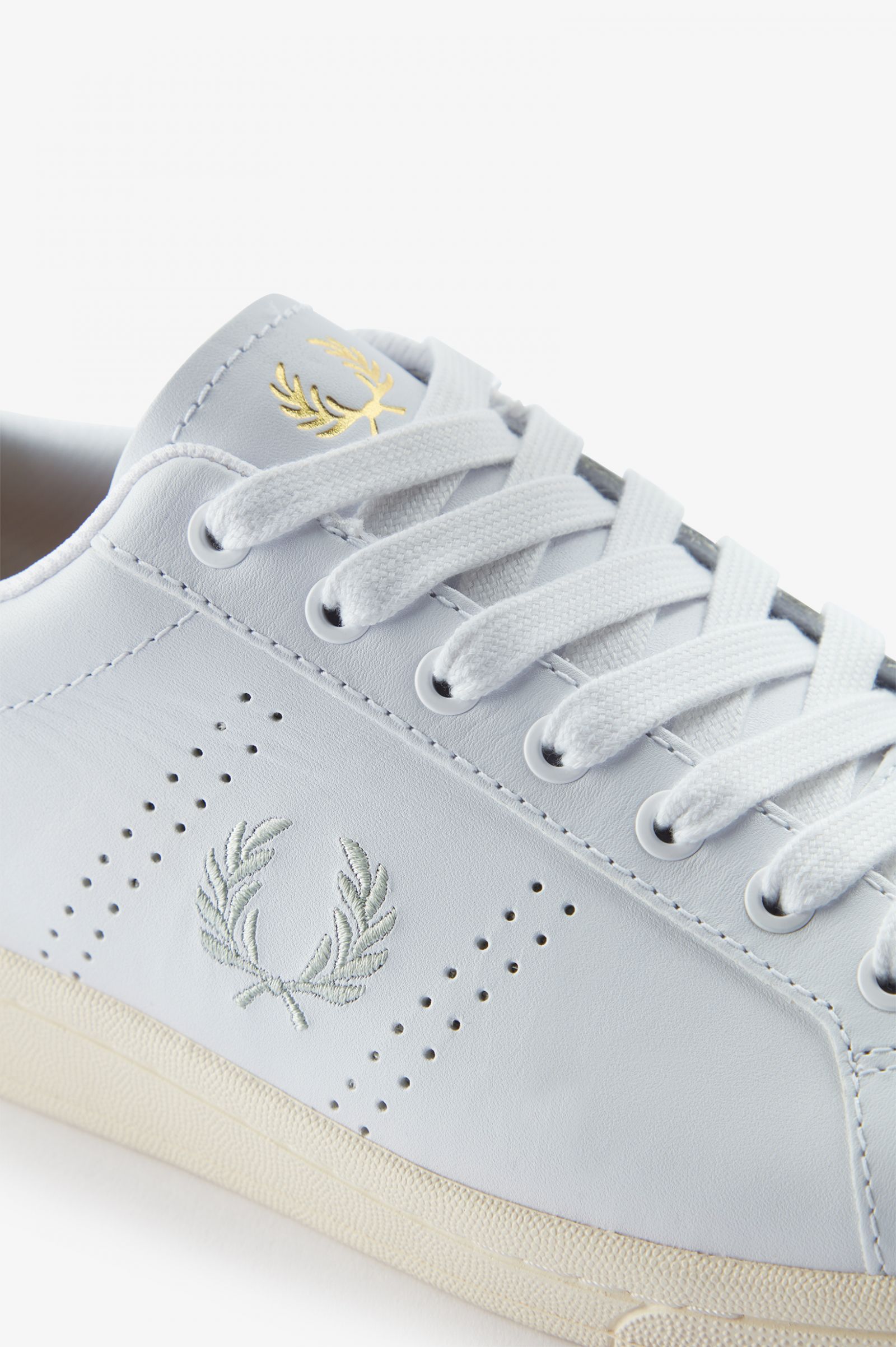 B721 White / Light Oyster 7038754