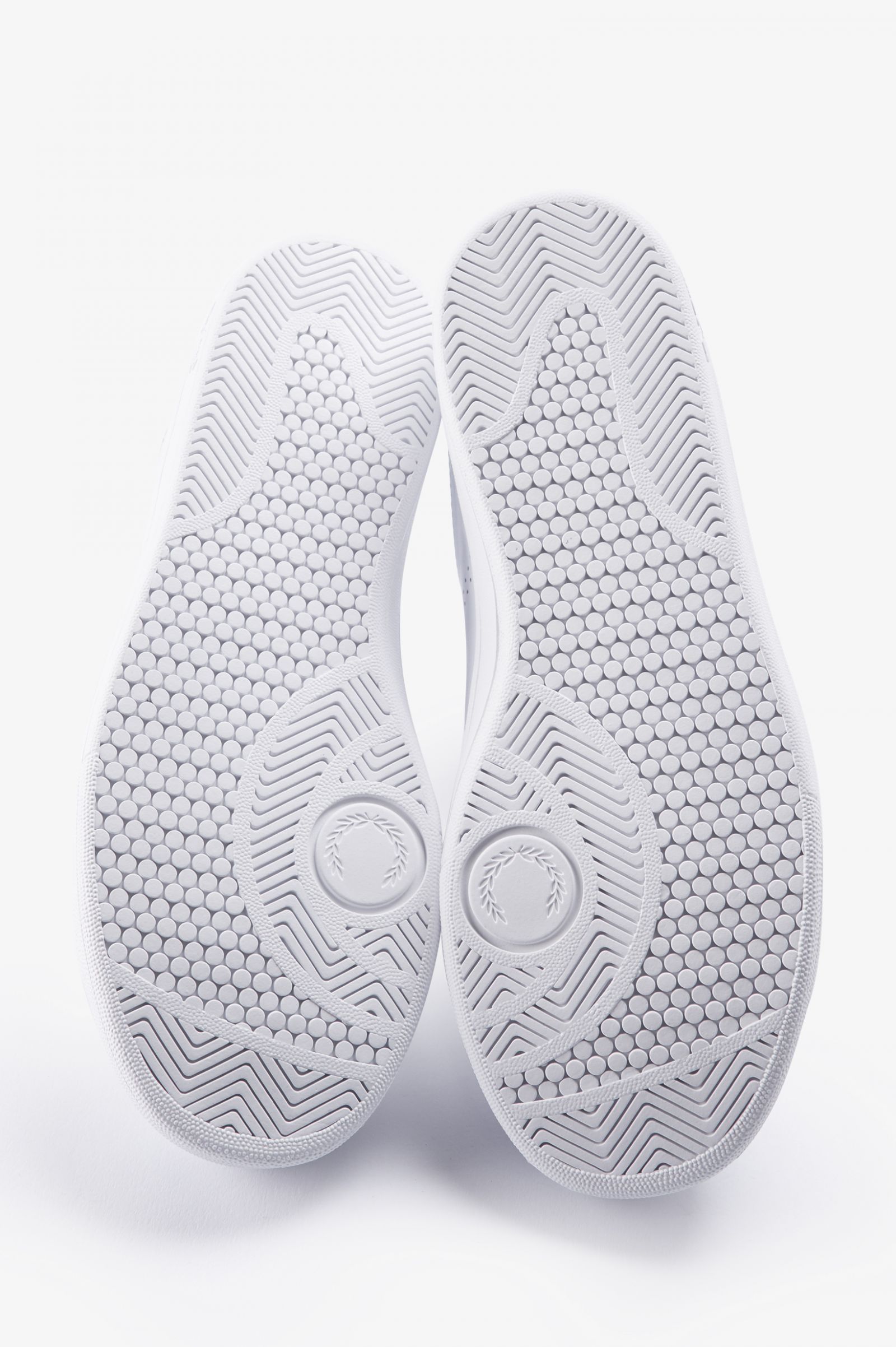 B721 White / Navy 7038771
