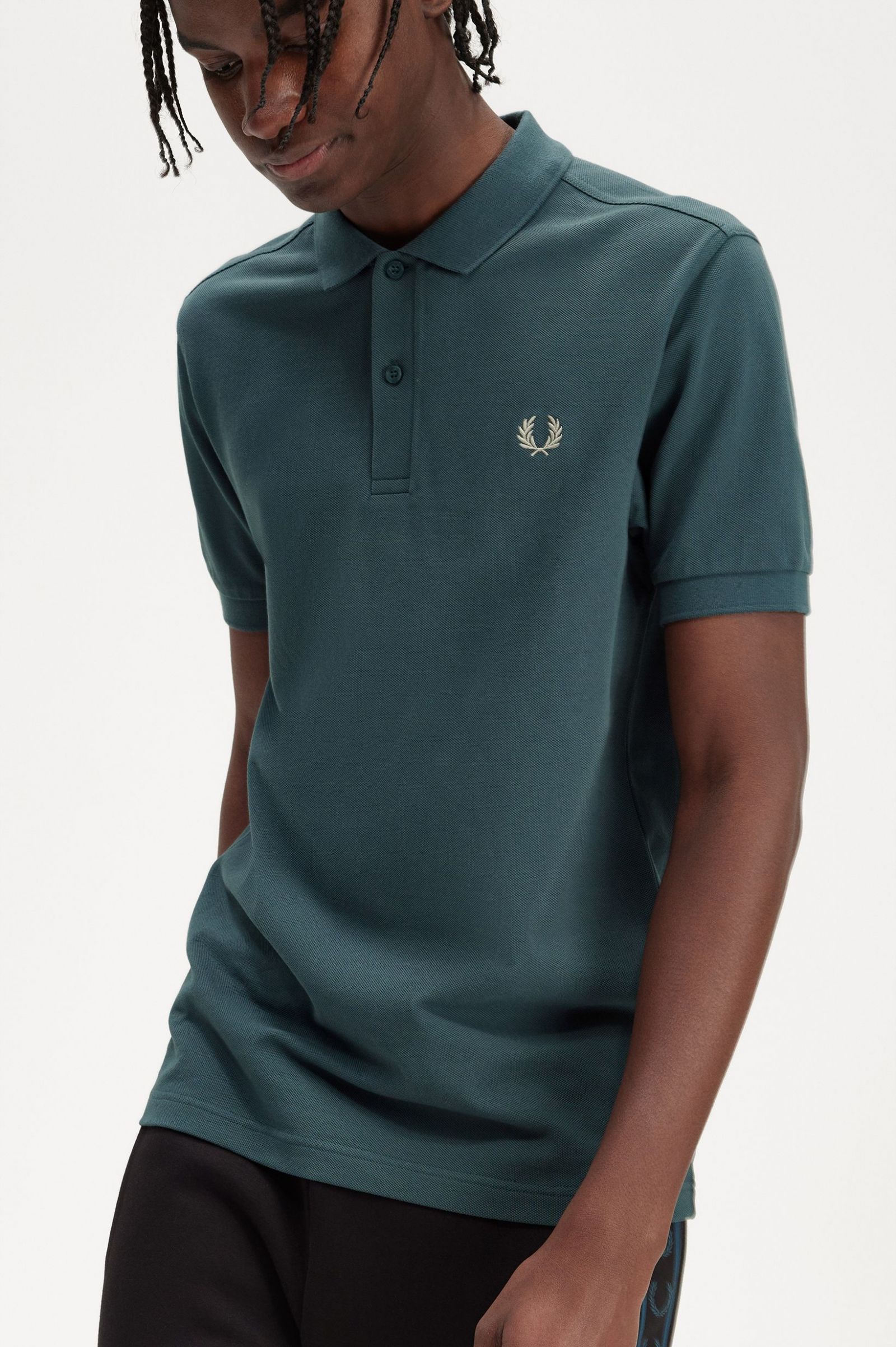 The Fred Perry ShirtM6000 Petrol Blue / Light Oyster 7039069