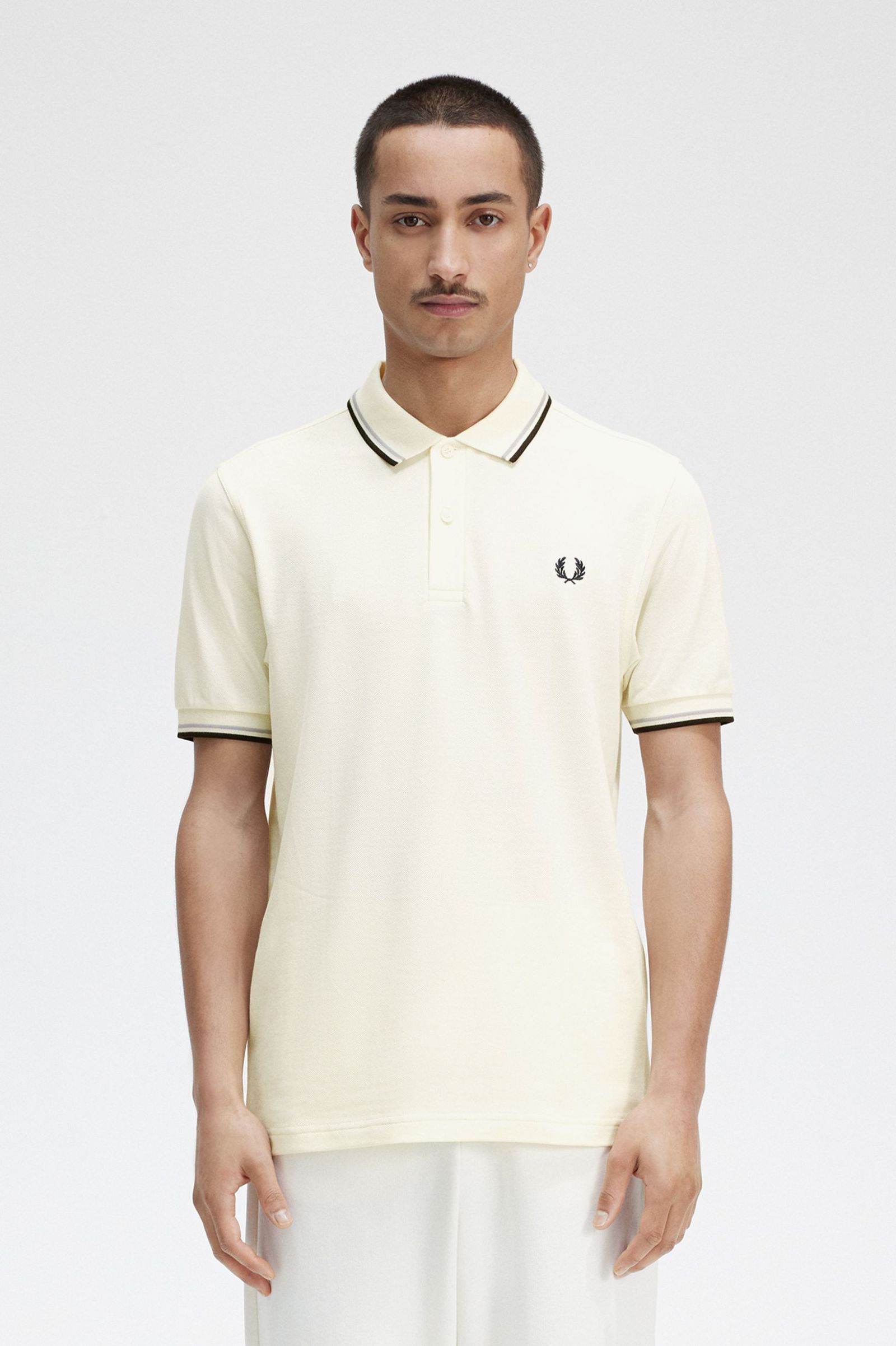 The Fred Perry ShirtM3600 Ecru / Limestone / Black 7039103