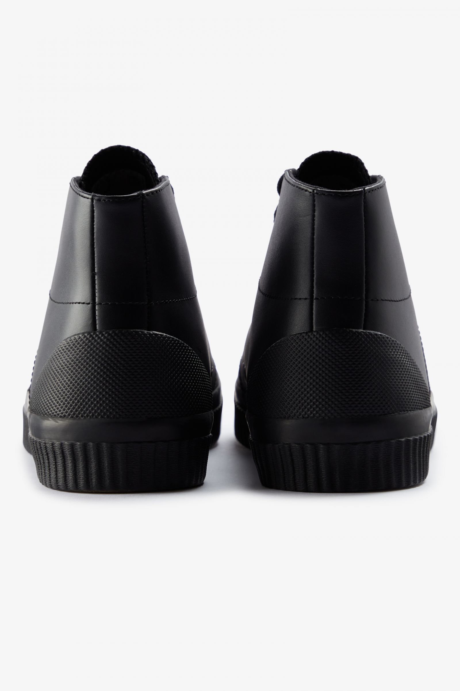 Mid Hughes Black 7038769