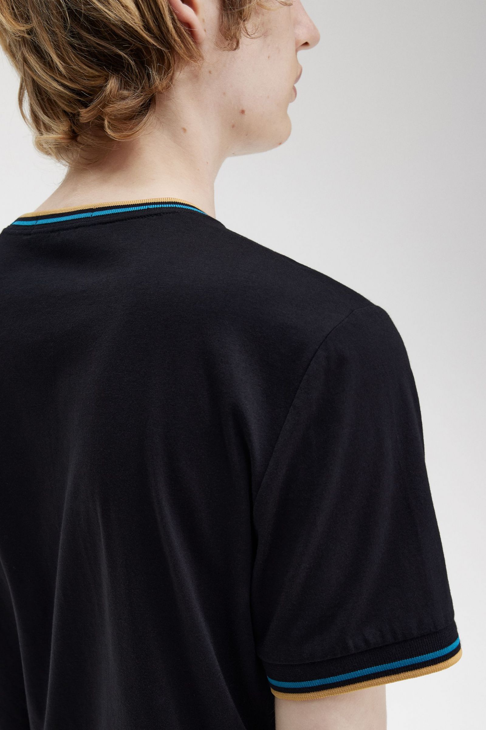Twin Tipped T-Shirt Black / Cyber Blue / Light Rust 7038946
