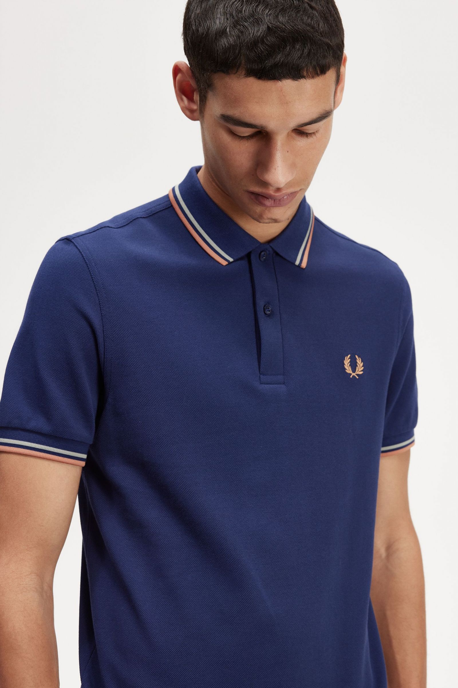 The Fred Perry ShirtM3600 French Navy / Seagrass / Light Rust 7038513
