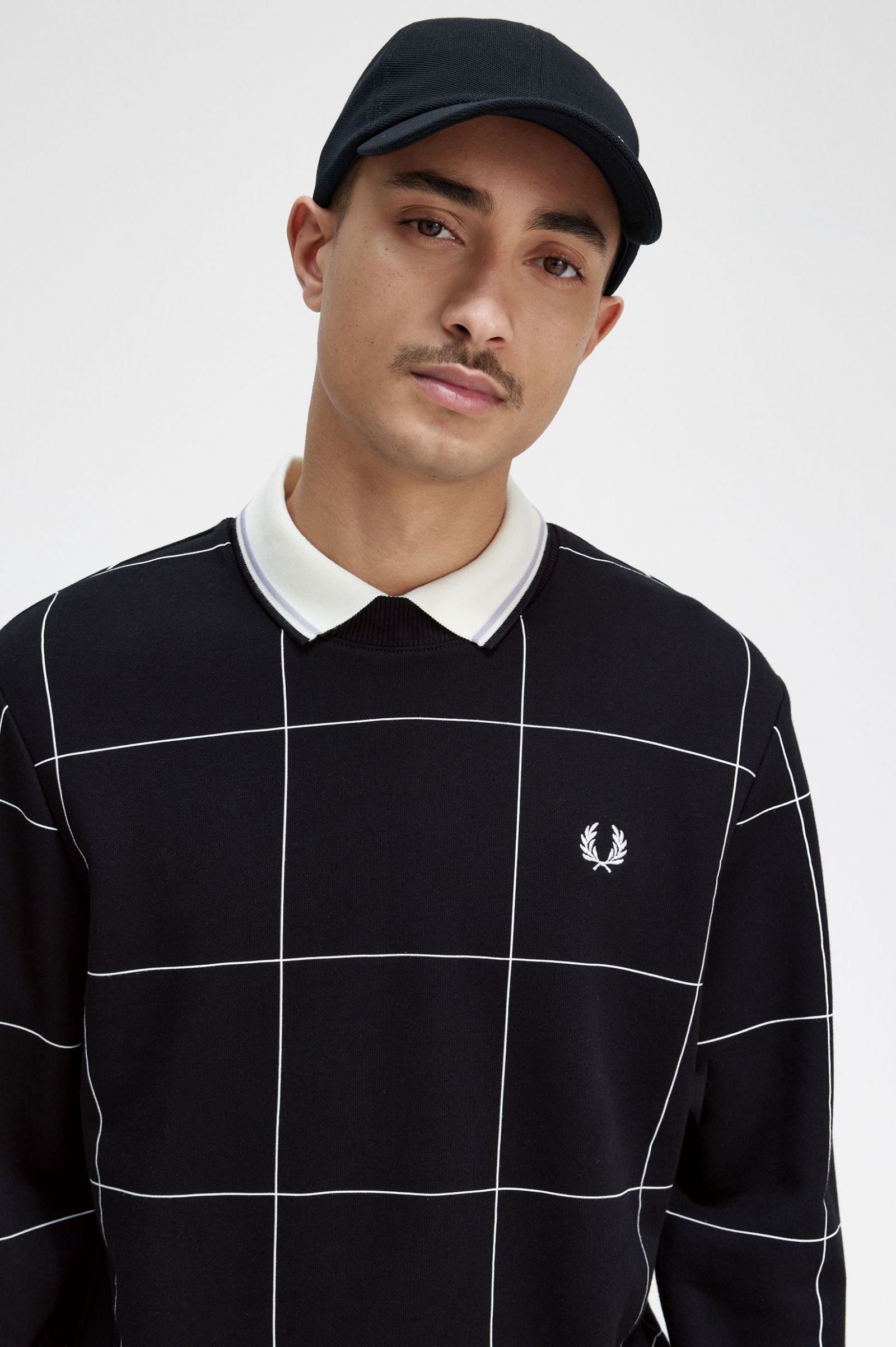 Grid Detail Sweatshirt Black 7038854