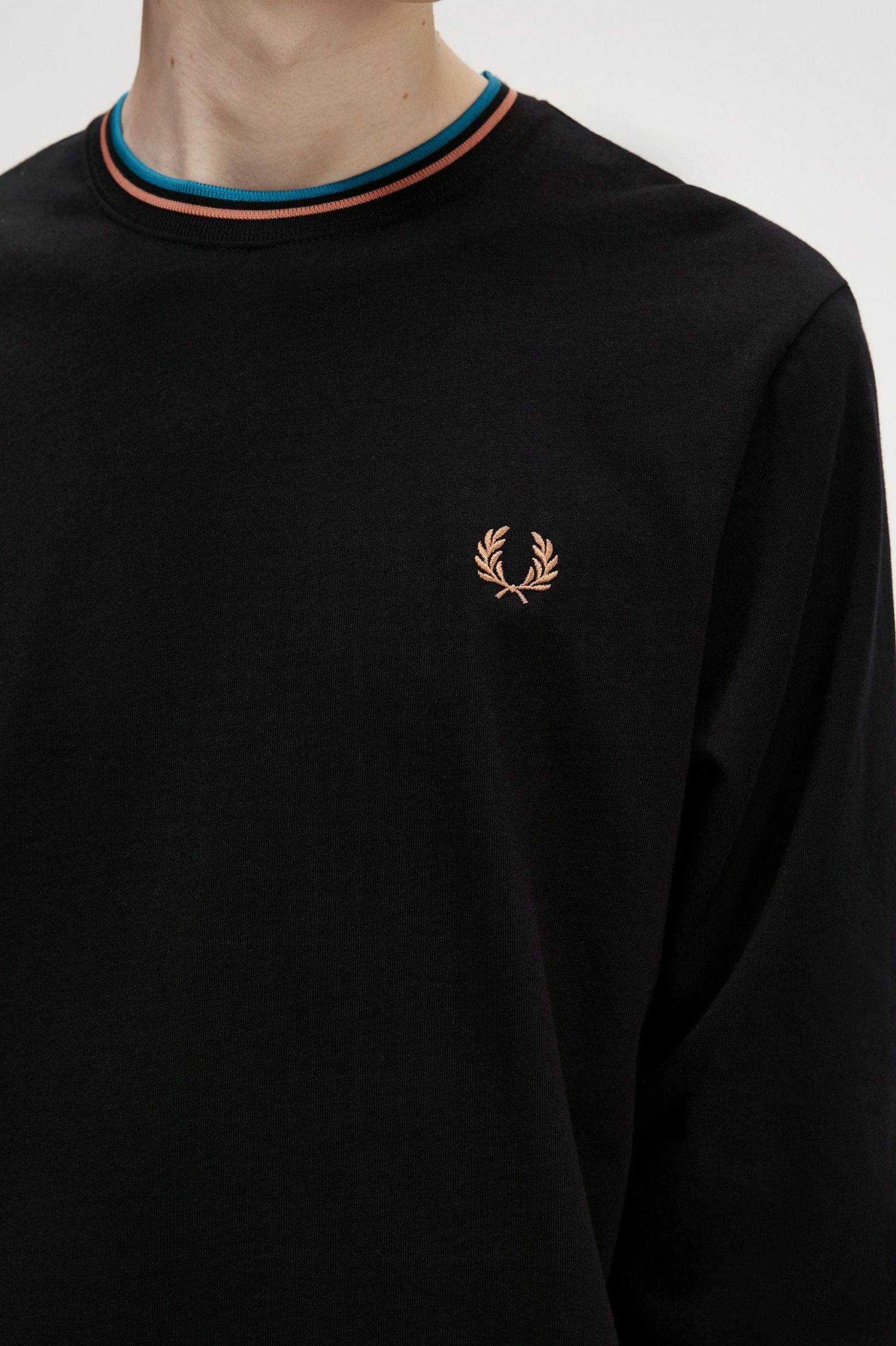 Twin Tipped T-Shirt Black / Cyber Blue / Light Rust 7038952