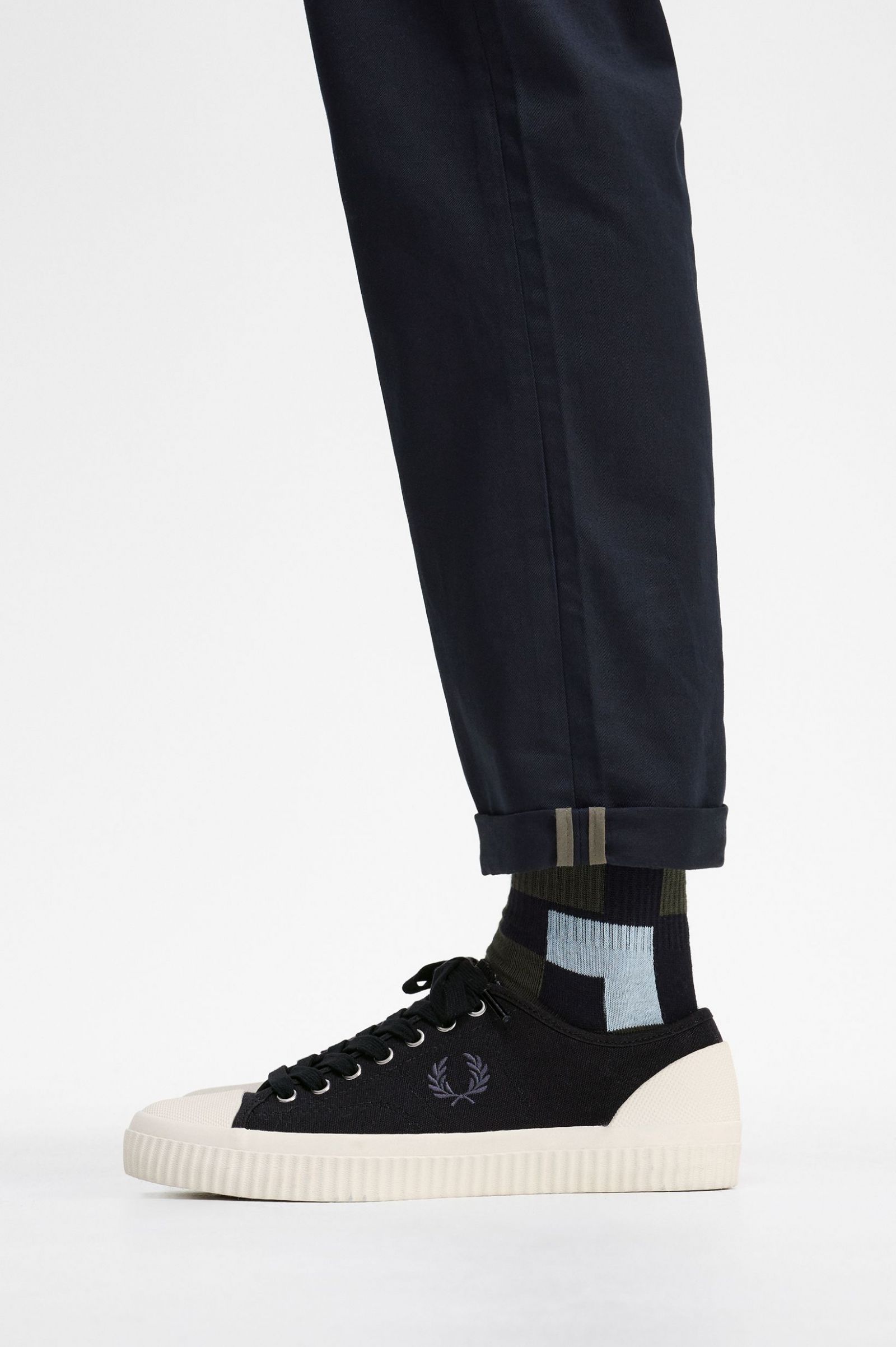 Low Hughes Black / Gunmetal 7038763