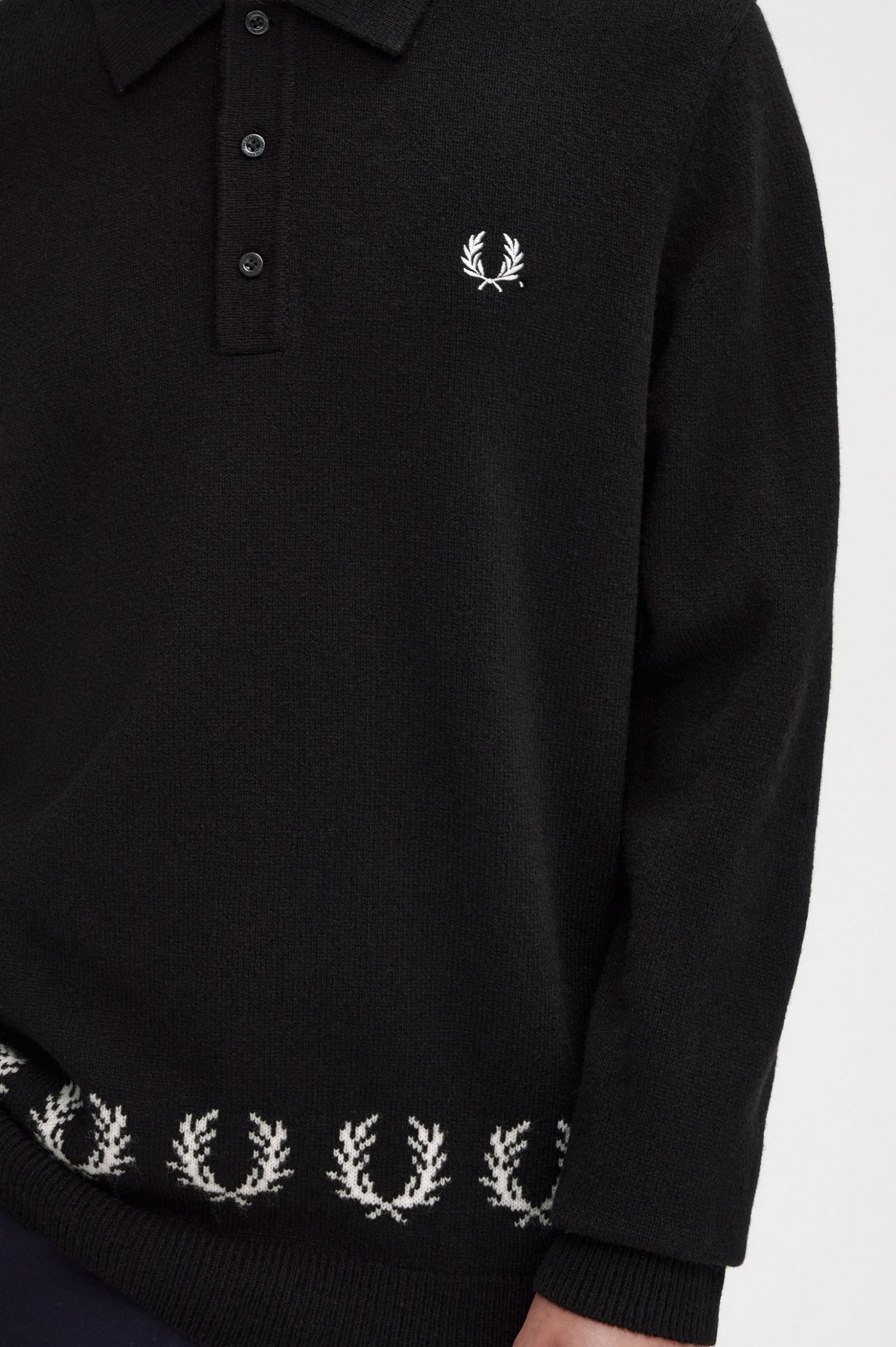 Laurel Wreath Trim Knitted Shirt Black 7038328