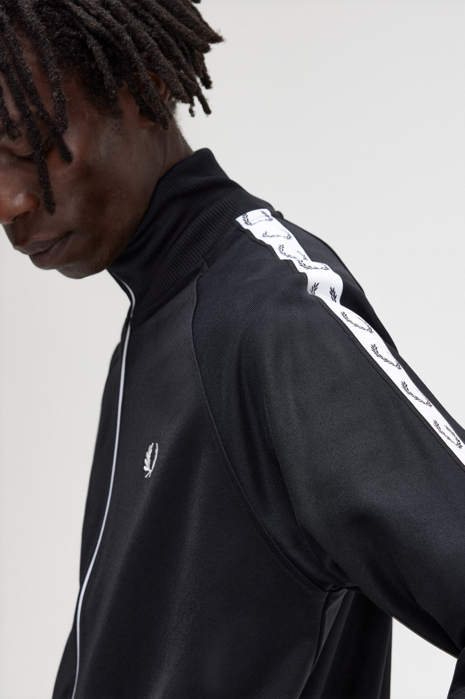 Taped Track Jacket Black 7039119