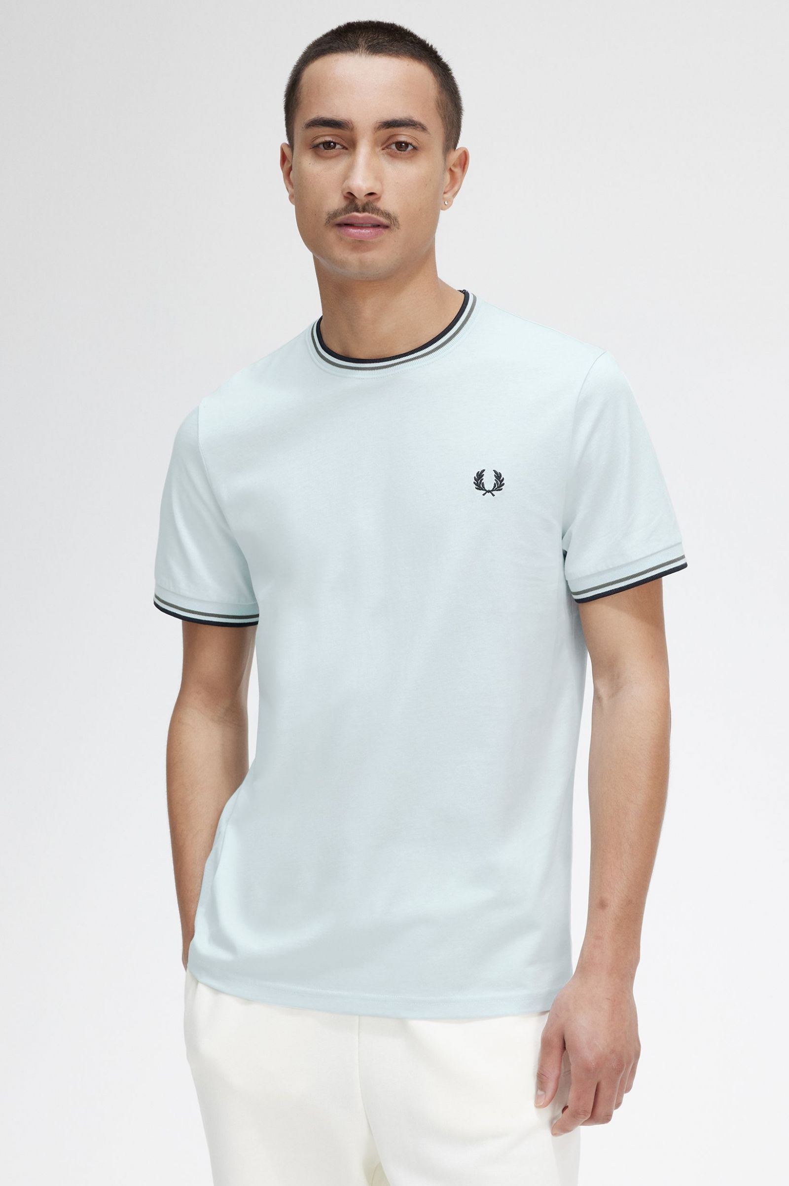 Twin Tipped T-Shirt Light Ice / Field Green / Black 7038947