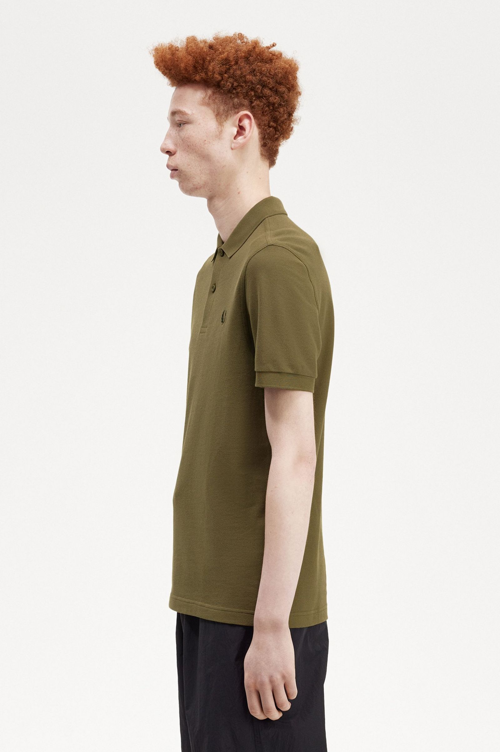 The Fred Perry ShirtM6000 Uniform Green / Black 7039015