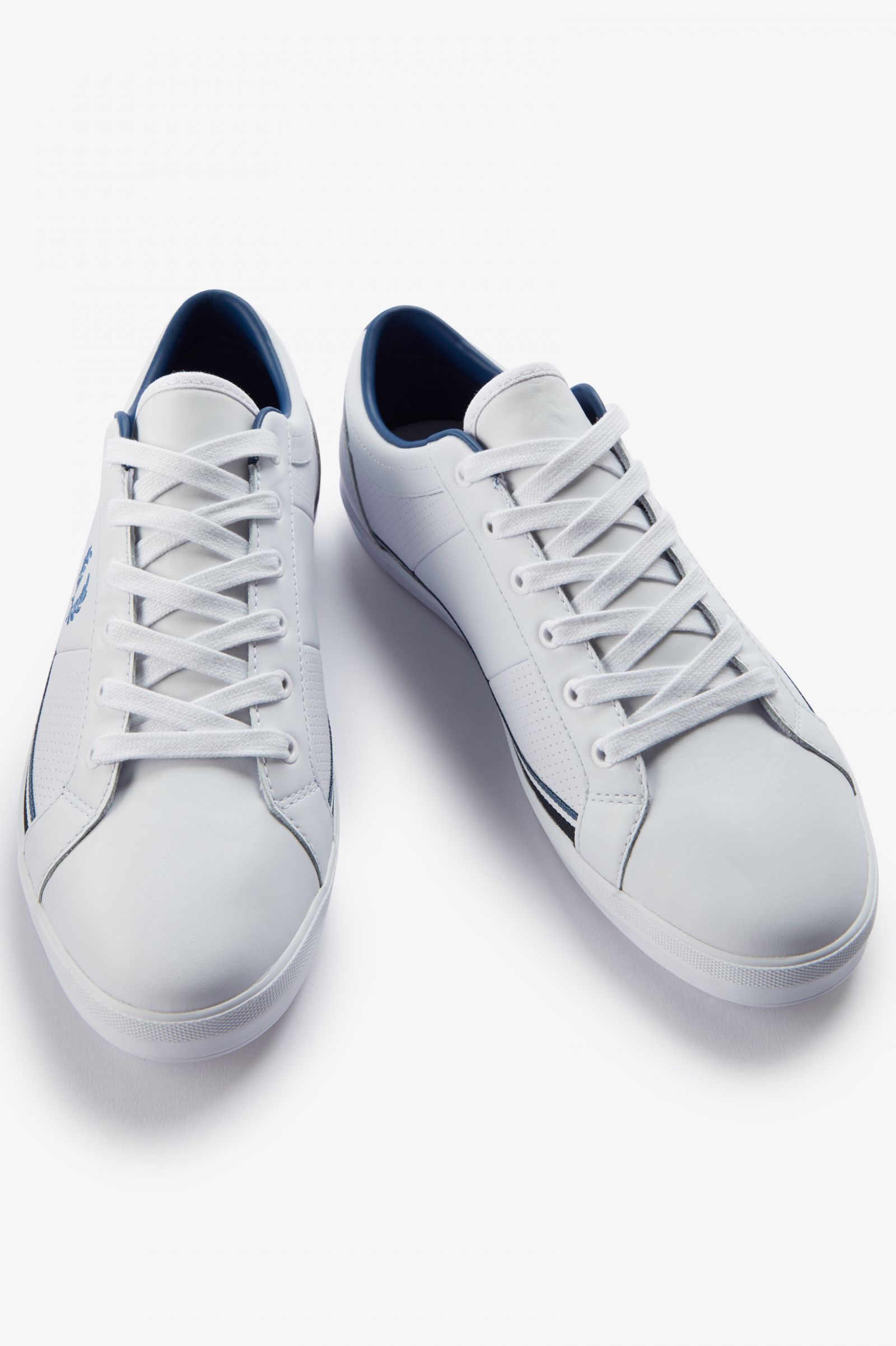 Perforated Baseline White / Midnght Blue 7038766