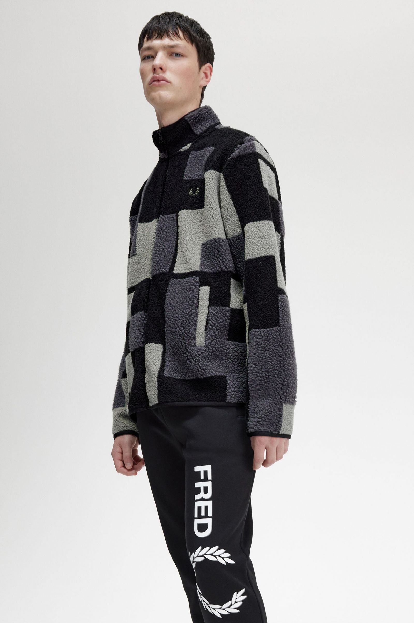 Pixel Borg Fleece Black 7038851