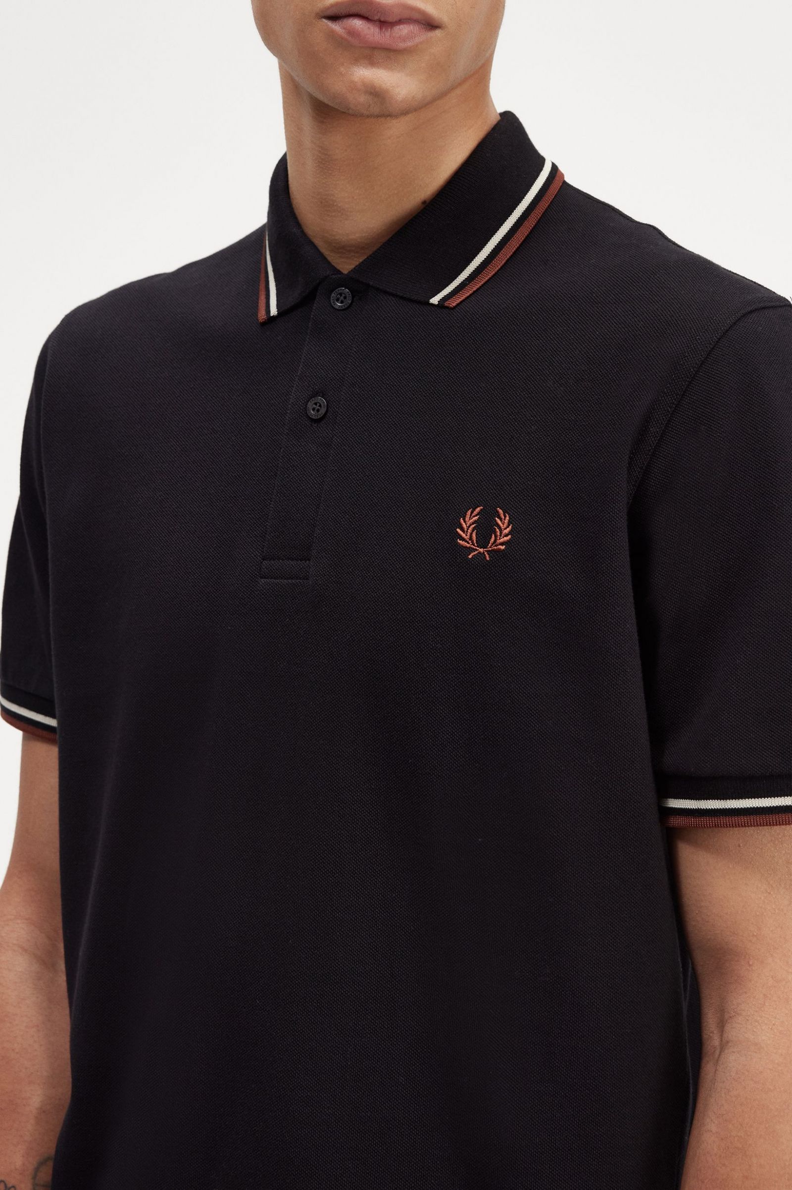 The Fred Perry ShirtM12 Black / Oatmeal / Whisky Brown 7039093