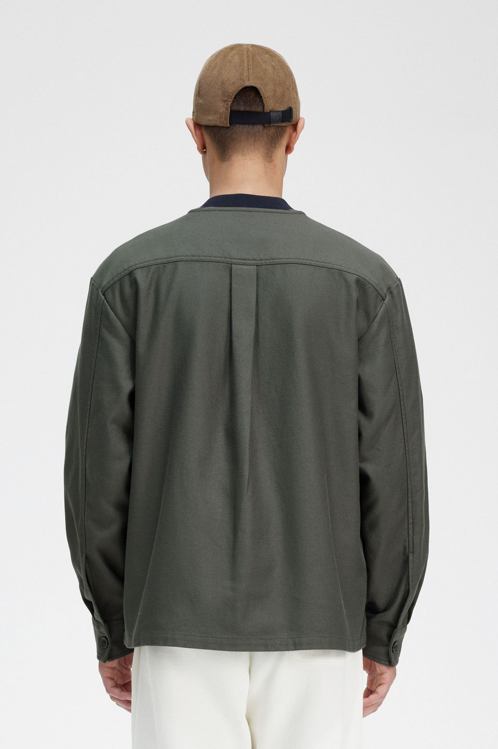 Collarless Overshirt Field Green 7038480