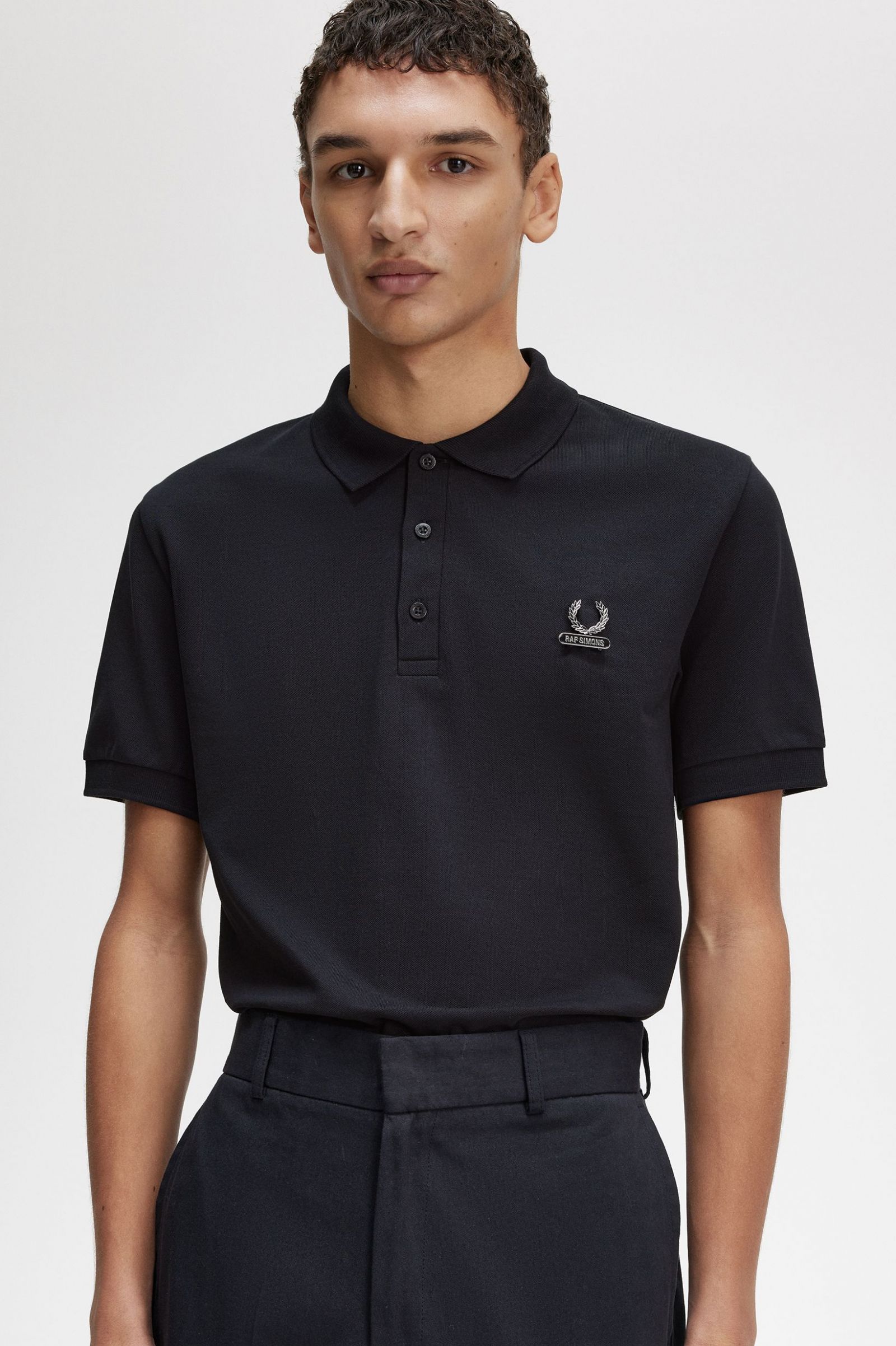 Raf SimonsEnamel Pin Polo Shirt Black 7038623