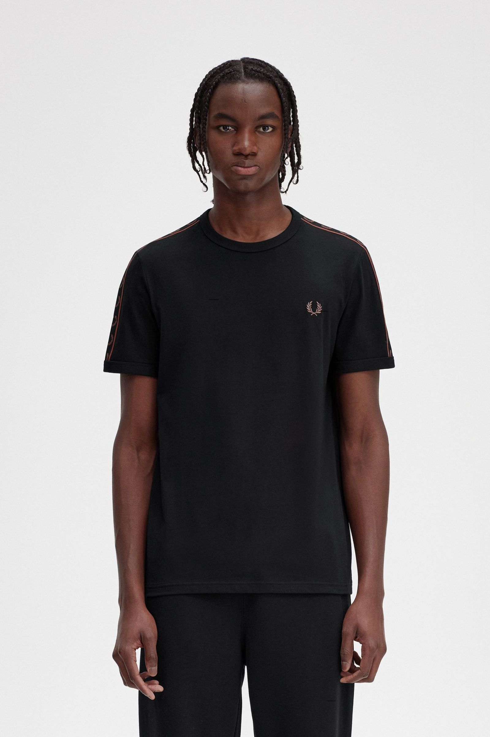 Contrast Tape Ringer T-Shirt Black / Whisky Brown 7038804
