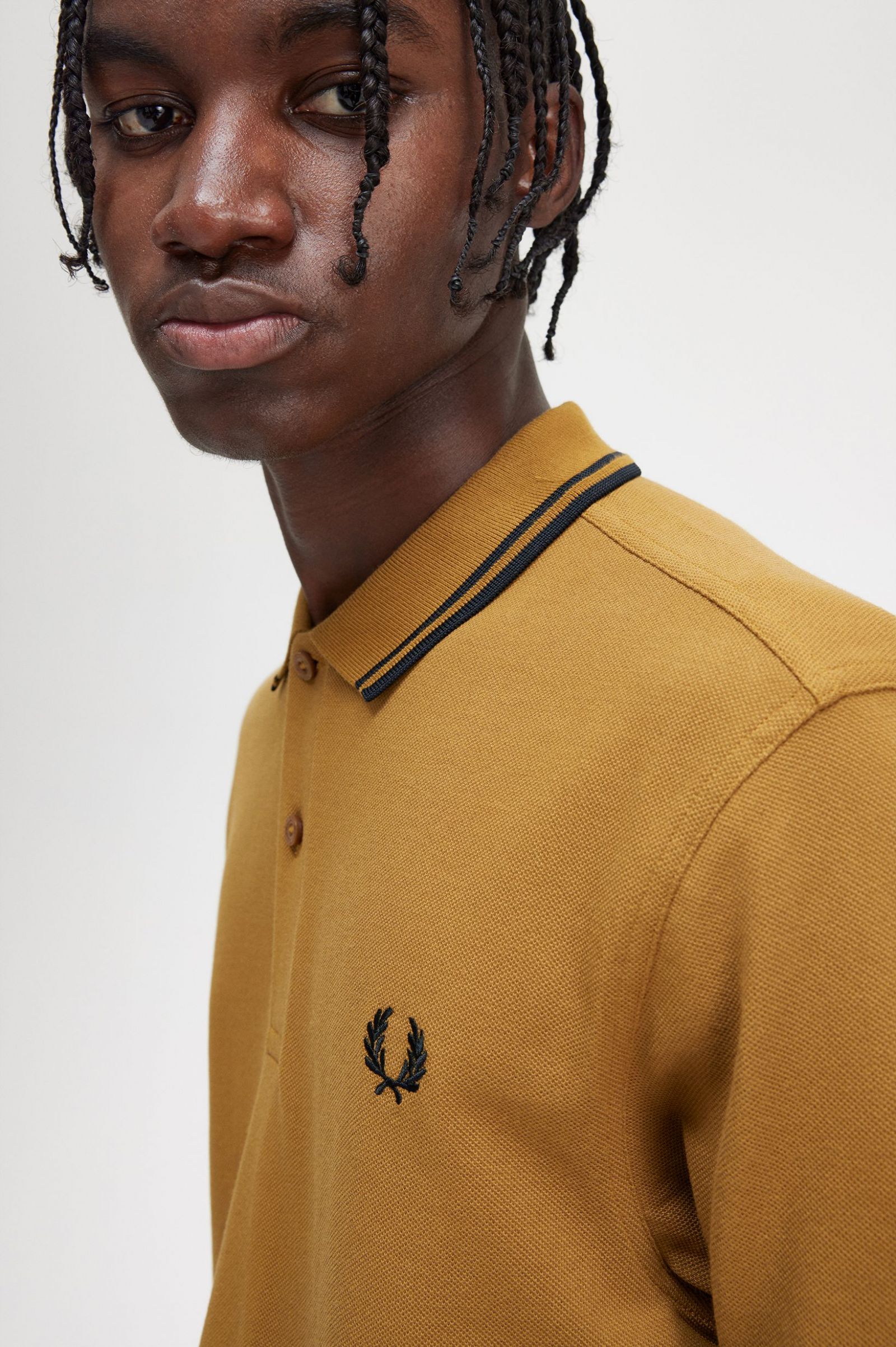The Fred Perry ShirtM3600 Dark Caramel / Black / Black 7039021