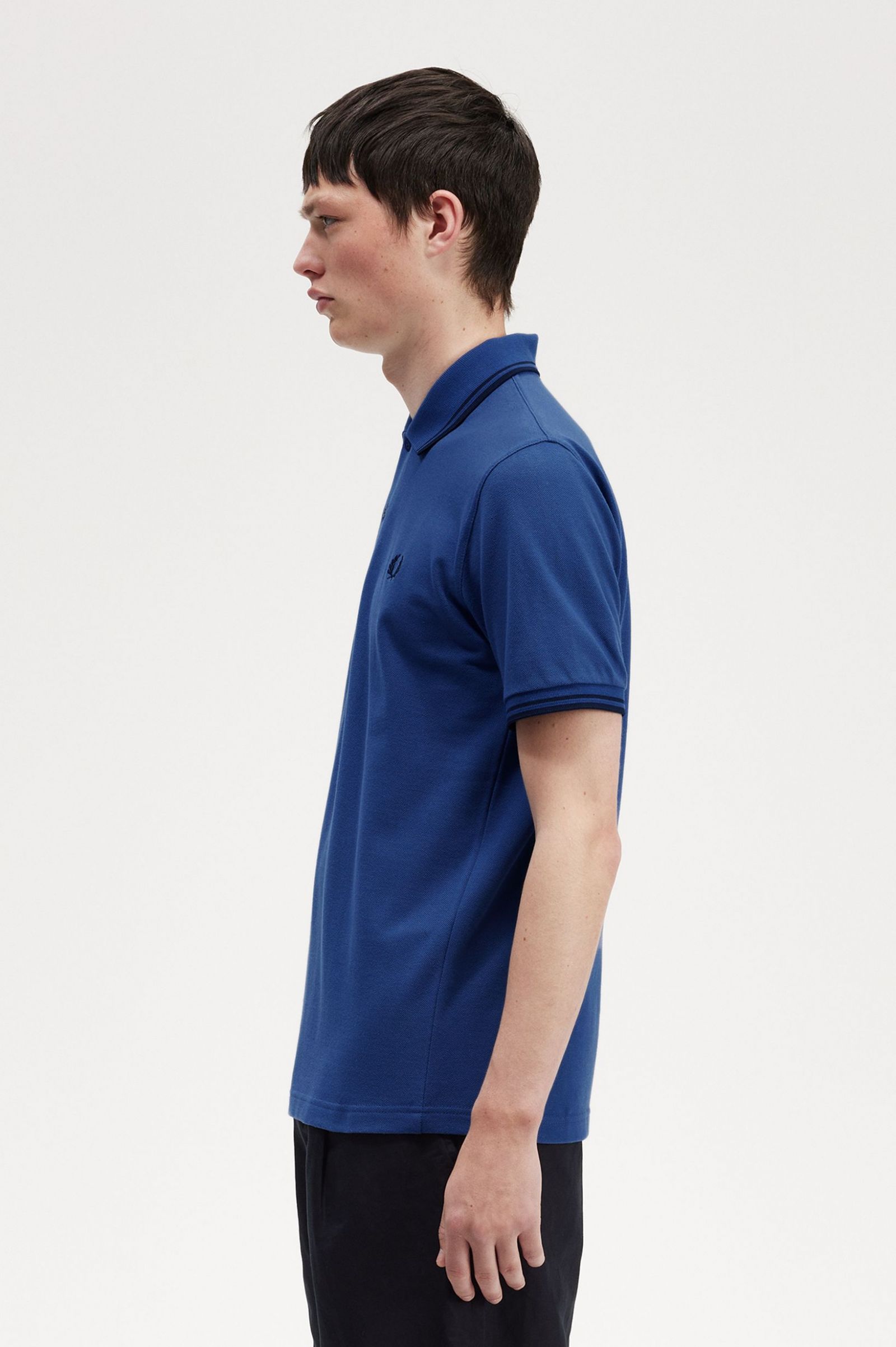 The Fred Perry ShirtM12 Shaded Cobalt / Navy / Navy 7039109