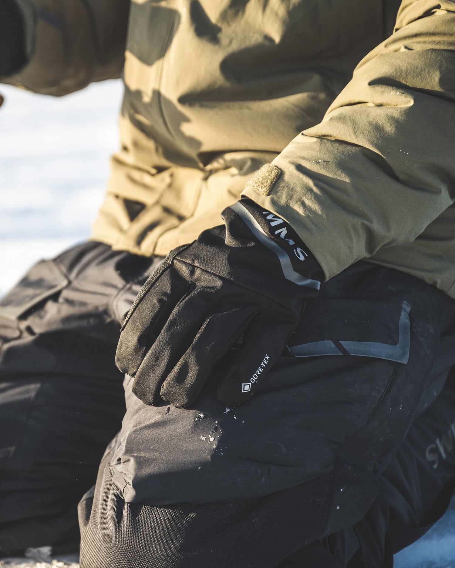 ProDry™ GORE-TEX Fishing Glove + Liner
