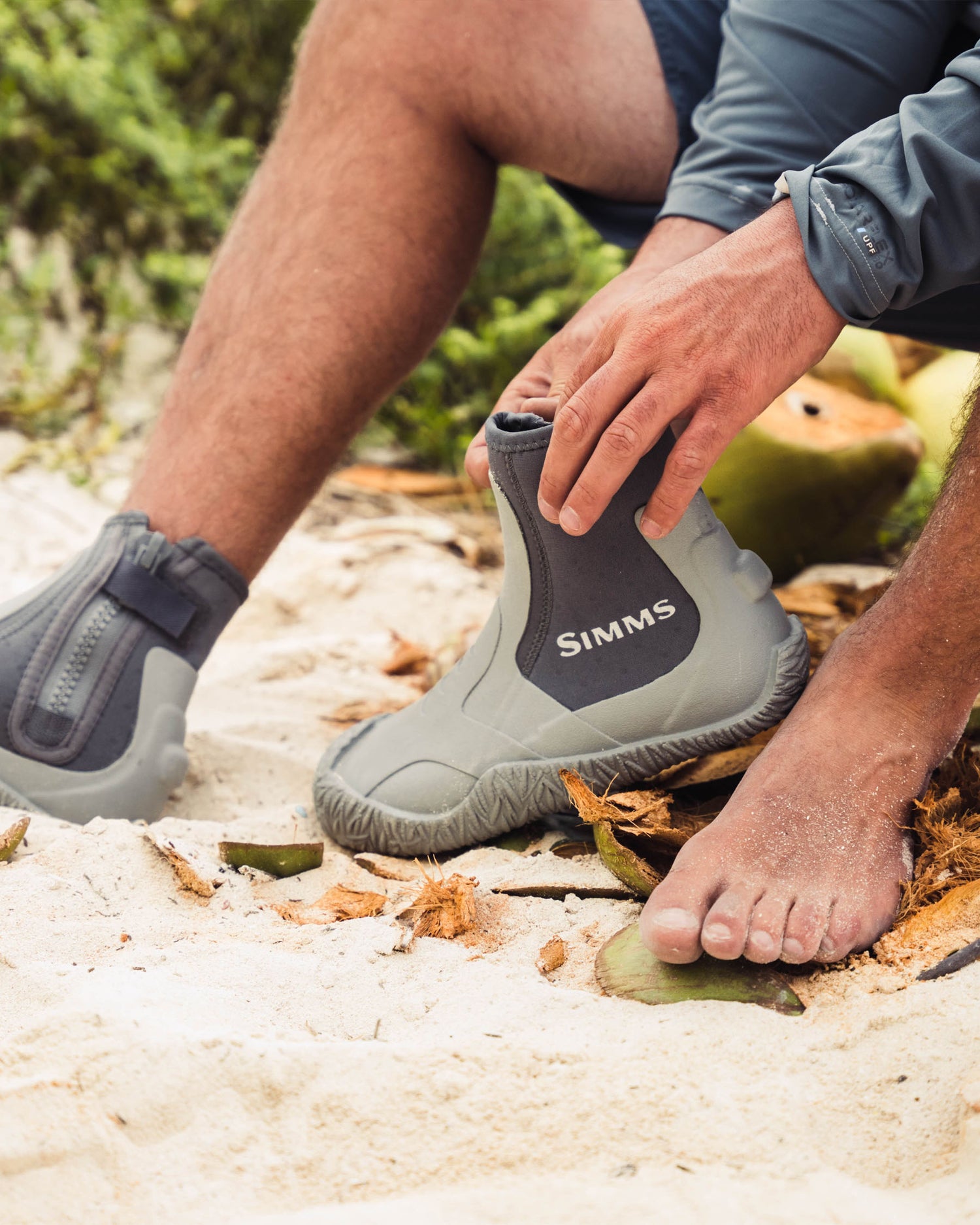 M's ZipIt II Flats Booties