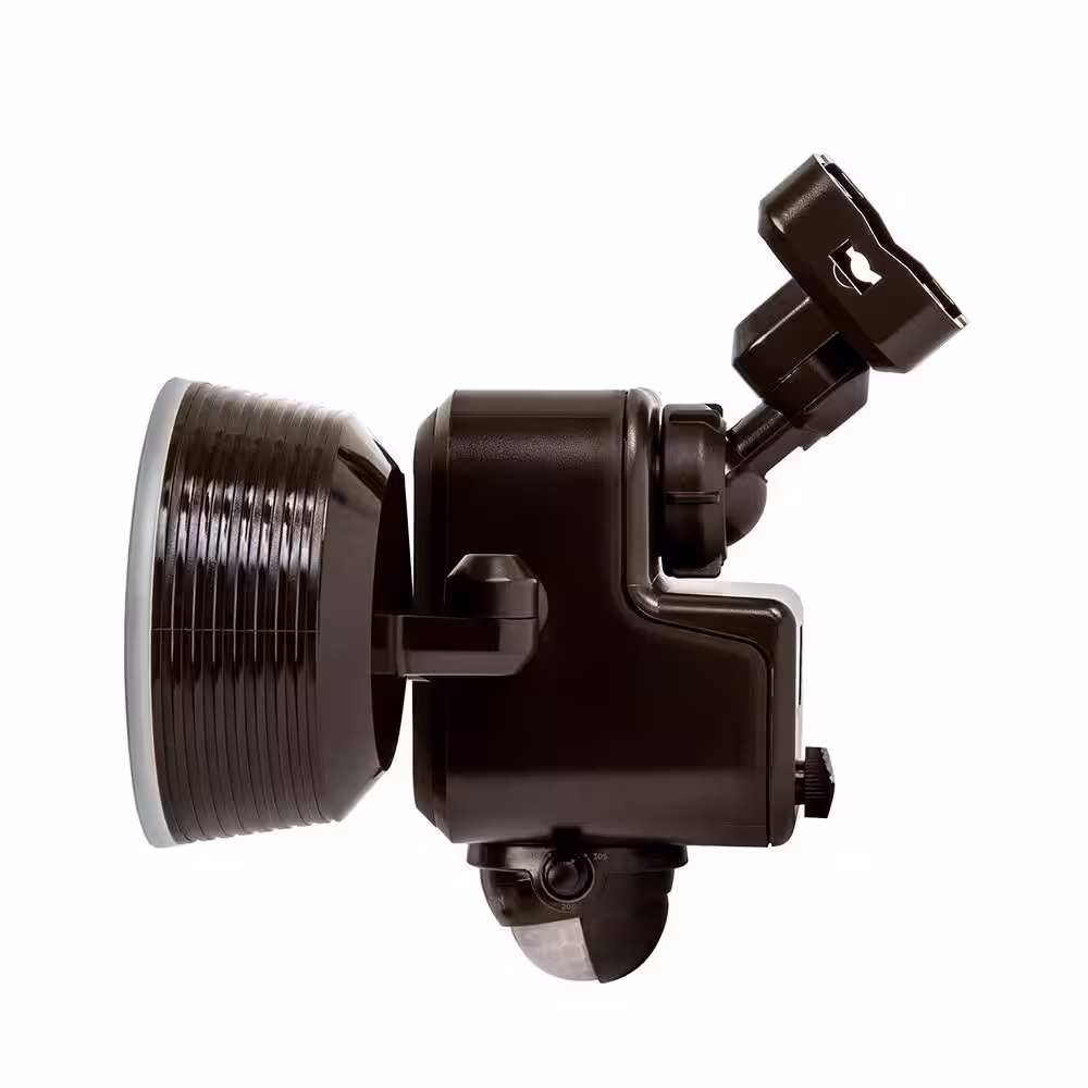 LUMENOLOGY 1000 Lumens Bronze Battery-Powered Dual Motion Sensing Outdoor Integrated LED IP44 Flood and Security Light