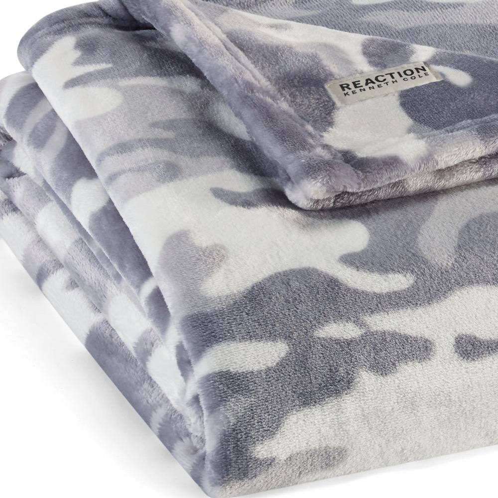 None Blend Out 1-Piece Gray Ultra Soft Plush Microfiber Throw Blanket