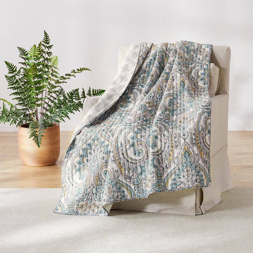 None Rome Beige, Blue, White Paisley/Medallion Quilted Cotton Throw Blanket