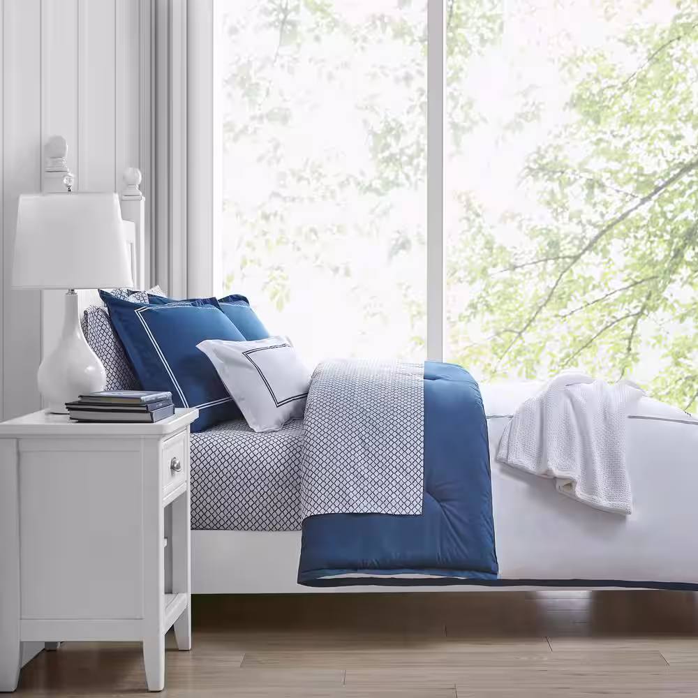 None Walk The Line 4-Piece Navy Blue Cotton Bonus King Comforter Set