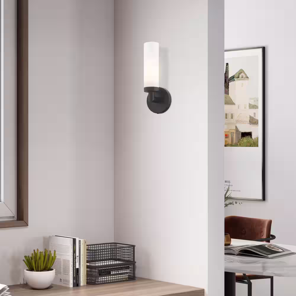 AVIANCE LIGHTING Aspen 1 Light Black ADA Single Sconce