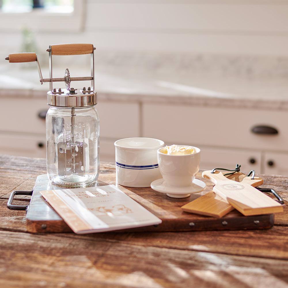 ROOTS & HARVEST Butter Making Starter Kit