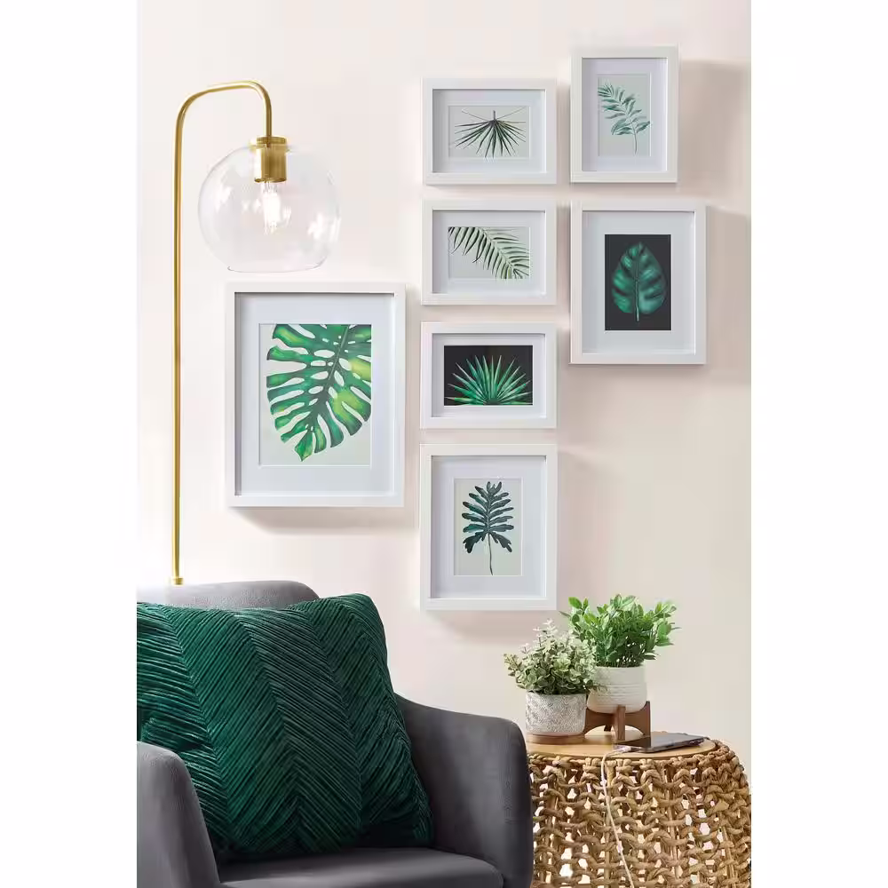 Edie@Home Emerald Chevron Velvet 20 in. X 20 in. Throw Pillow