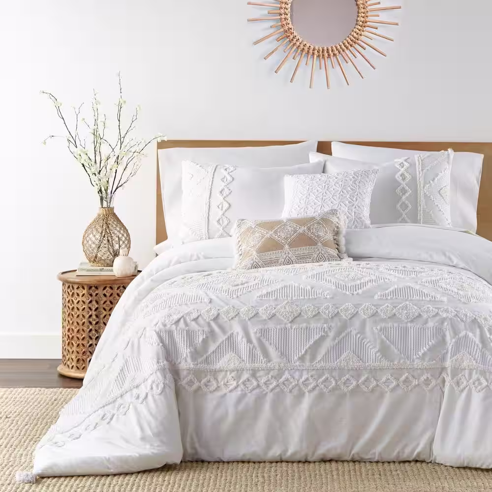 None Harleson 2-Piece White, Cream Geometric Tufted Chenille and Frayed Cotton Twin/Twin XL Comforter Set