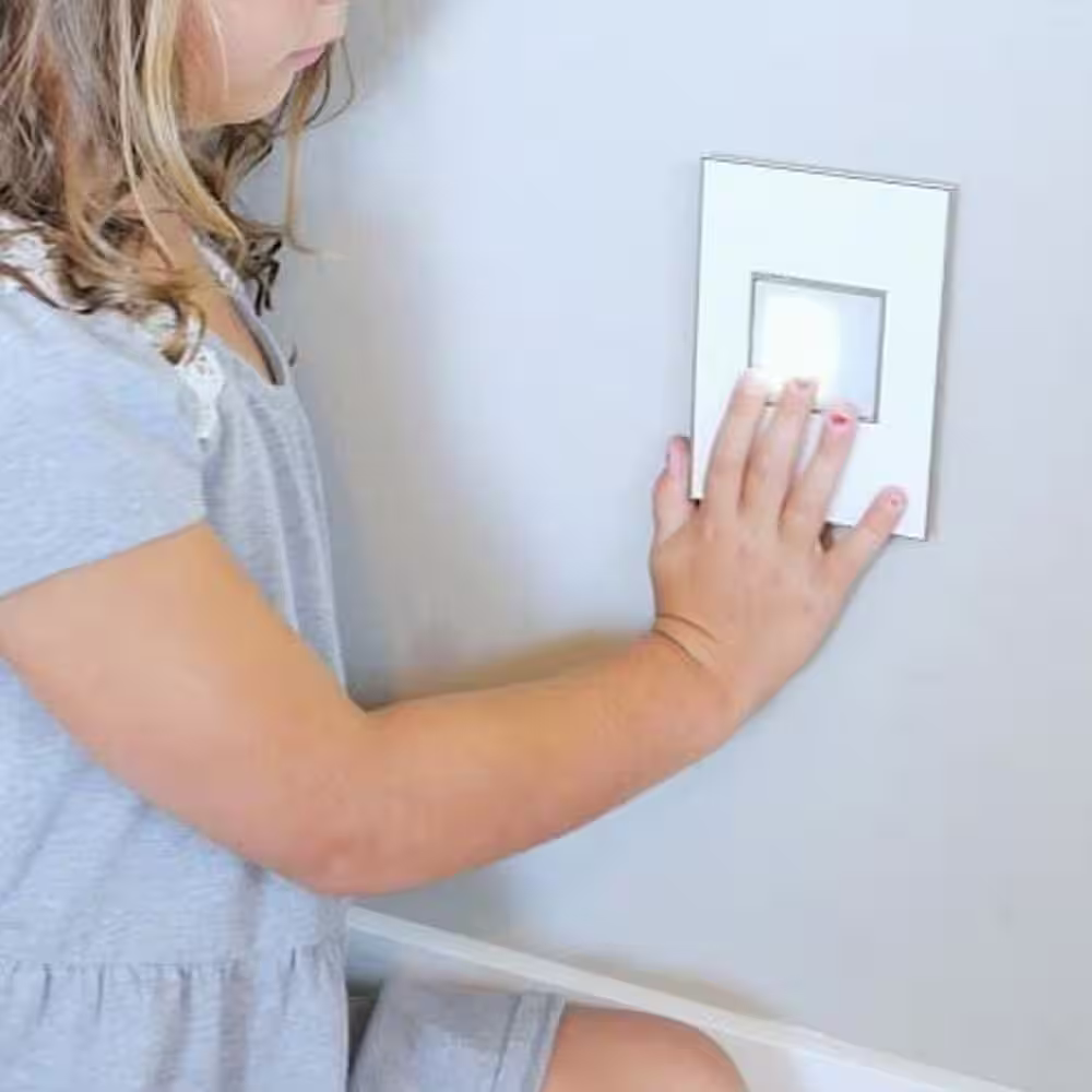 Legrand adorne Removable Night Light / Flash Light