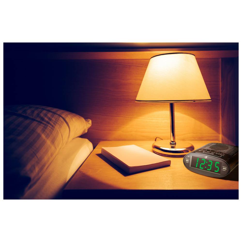 GPX 1.2 in. Black LED Dual Alarm Clock Radio with AM/FM