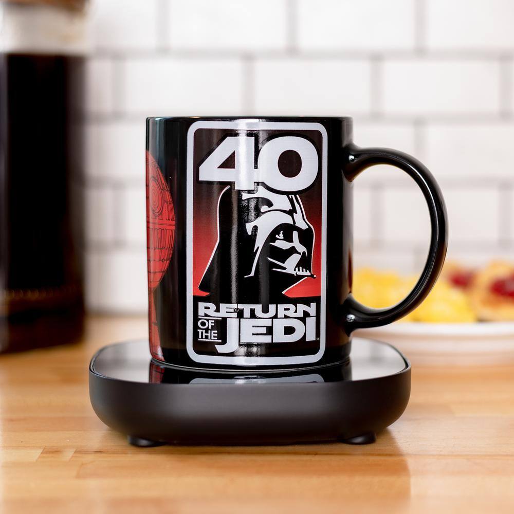 Uncanny Brands Star Wars 'Return of The Jedi' 40th Anniversary Black Single-Cup Coffee Mug with Mug Warmer for Your Drip Coffee Maker