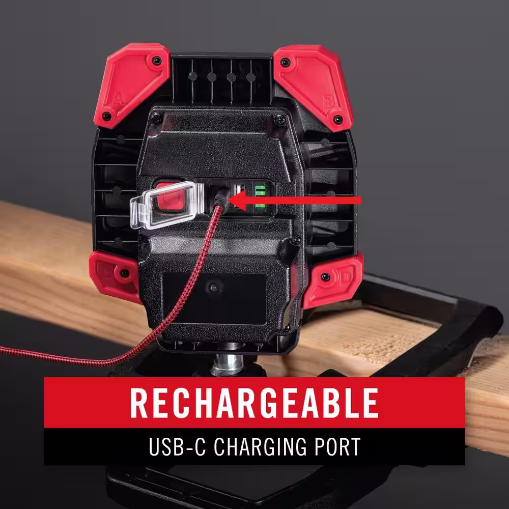 Coast CL40R 3900 Lumens Rechargeable LED Worklight