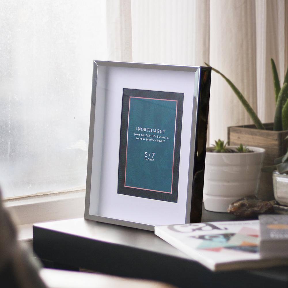 Northlight 5 in. x 7 in. Silver Picture Frame (for All Occasions, New Year's, etc.)