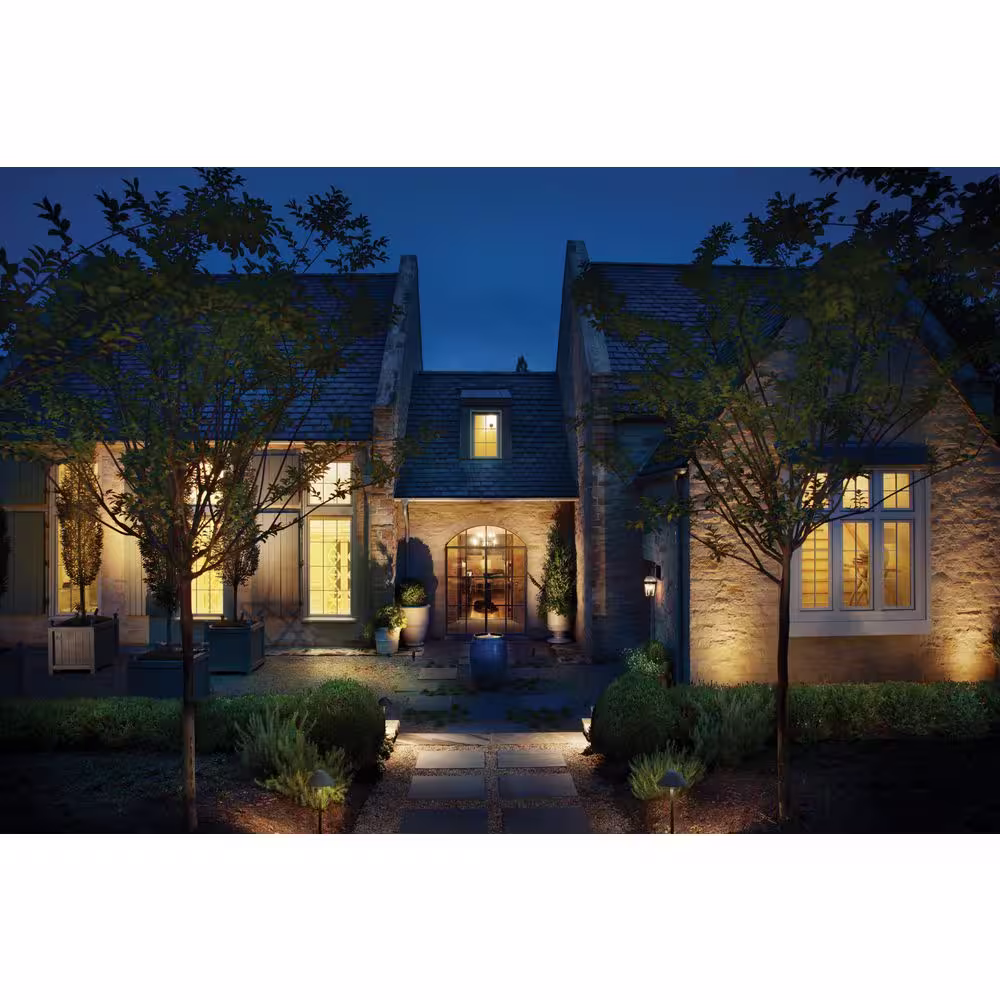 HINKLEY 12-Watt 2700K Accent Spot 750 Lumens Bronze Hardwired Integrated LED Outdoor Normal Shroud Spotlight with LumaCORE