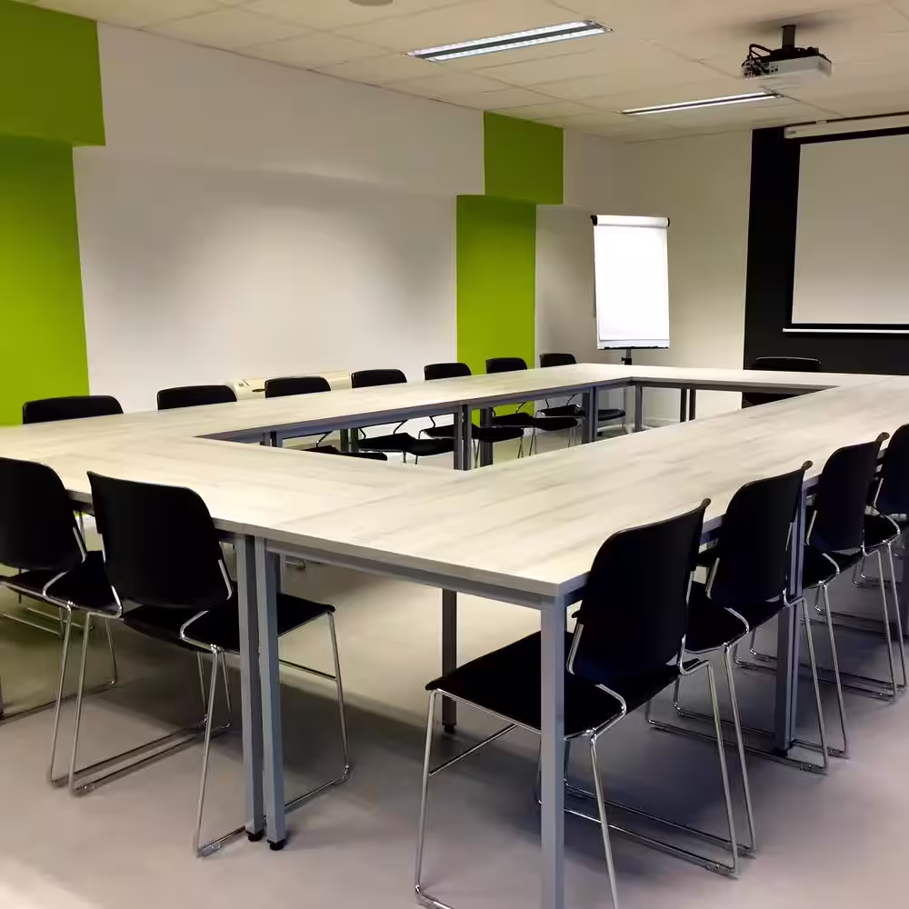 Sunlite 32-Watt 4 ft. Linear T8 Fluorescent Tube Light Bulbs Cool White 4100K (30-Pack)