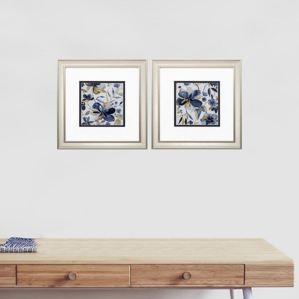 HomeRoots Victoria Champagne Gold Color Gallery Frame (Set of 2)