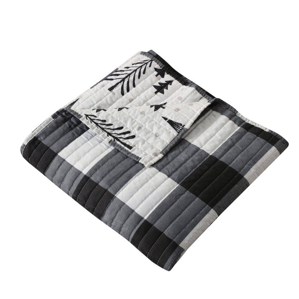 None Northern Star Black, White Woodland/Plaid Christmas Quilted Microfiber Throw Blanket